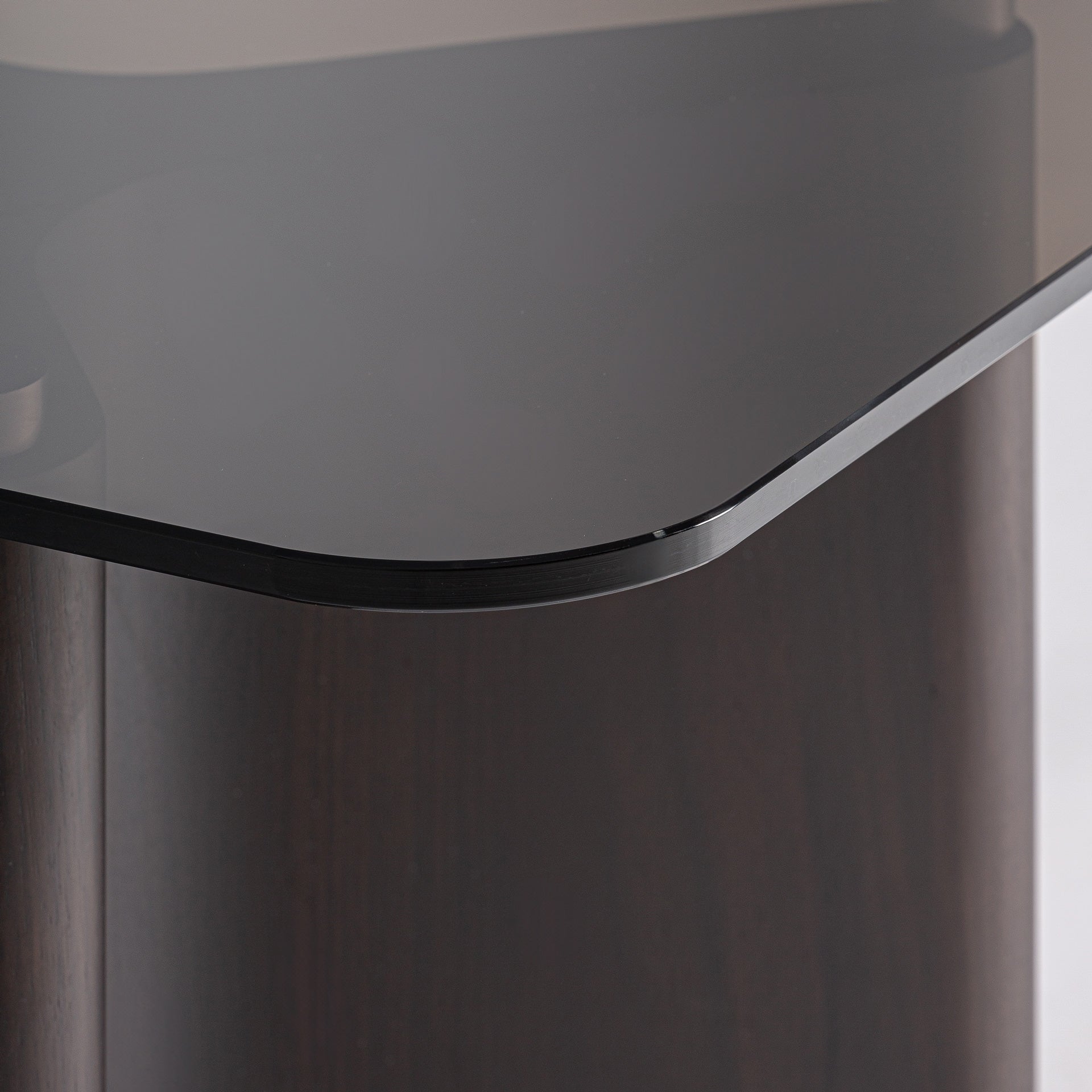 Bijzettafel BRANSBY donker essenhout met glazen blad