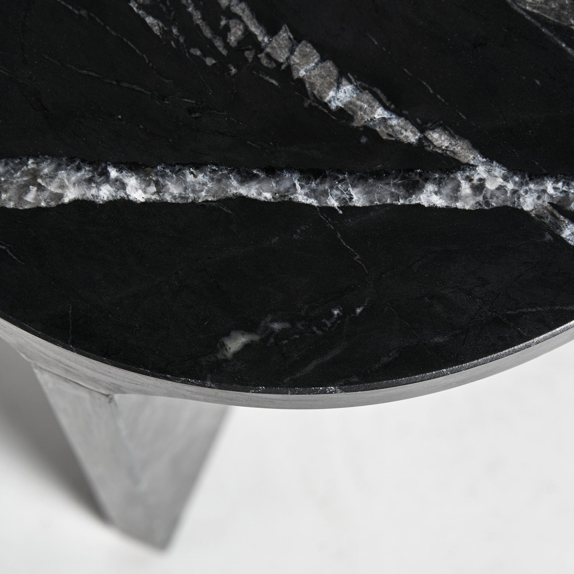 Zijtafel DYRSTAD zwart marmer