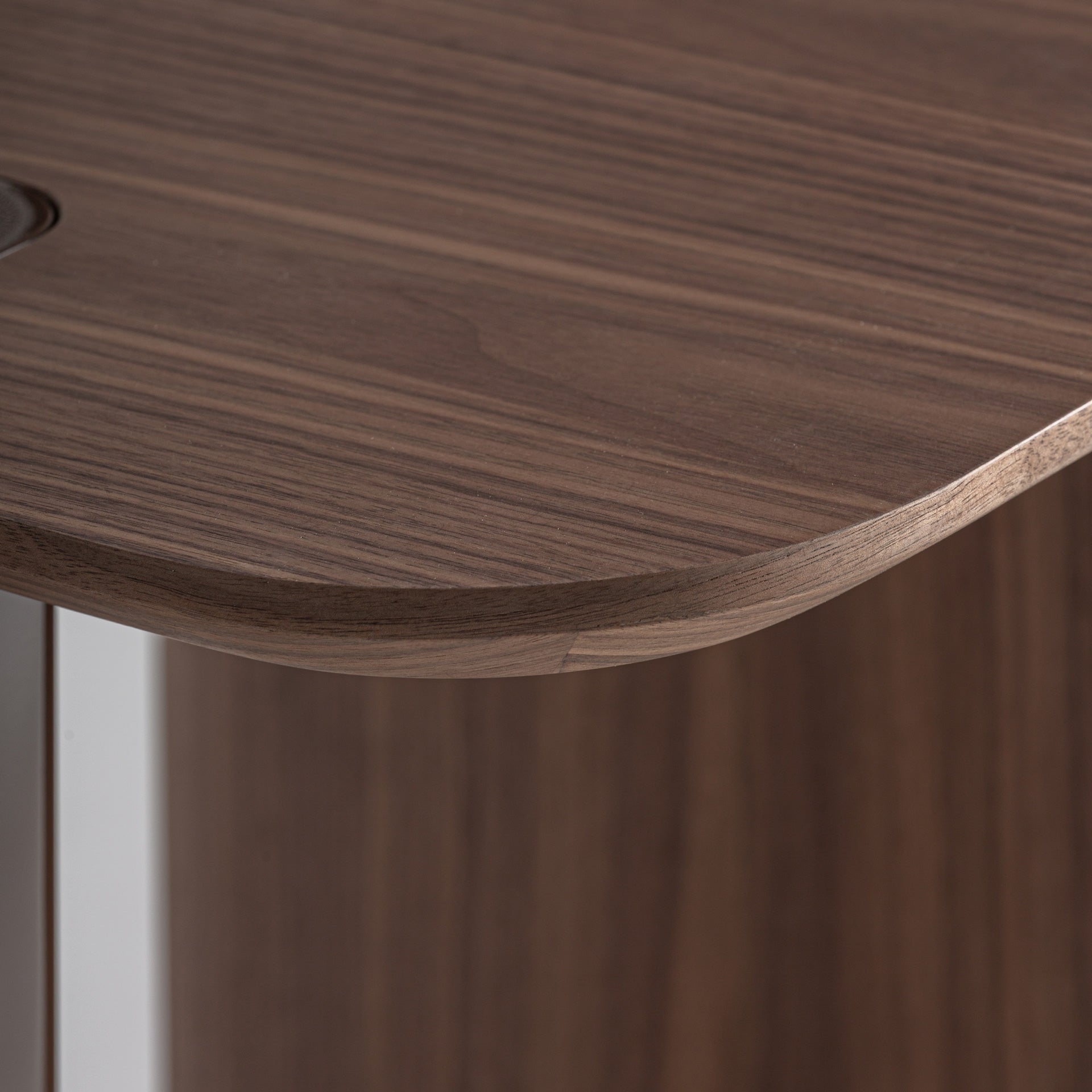 Zijtafel KUFTEIN eikenfineer