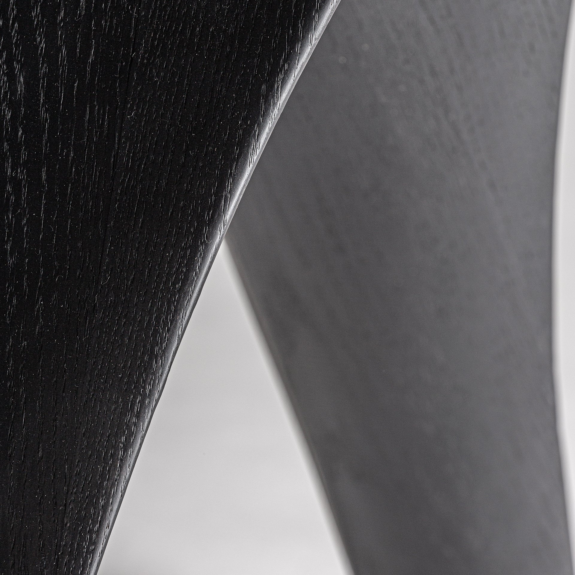 Tisch BILZEN schwarz Eichenfurnier