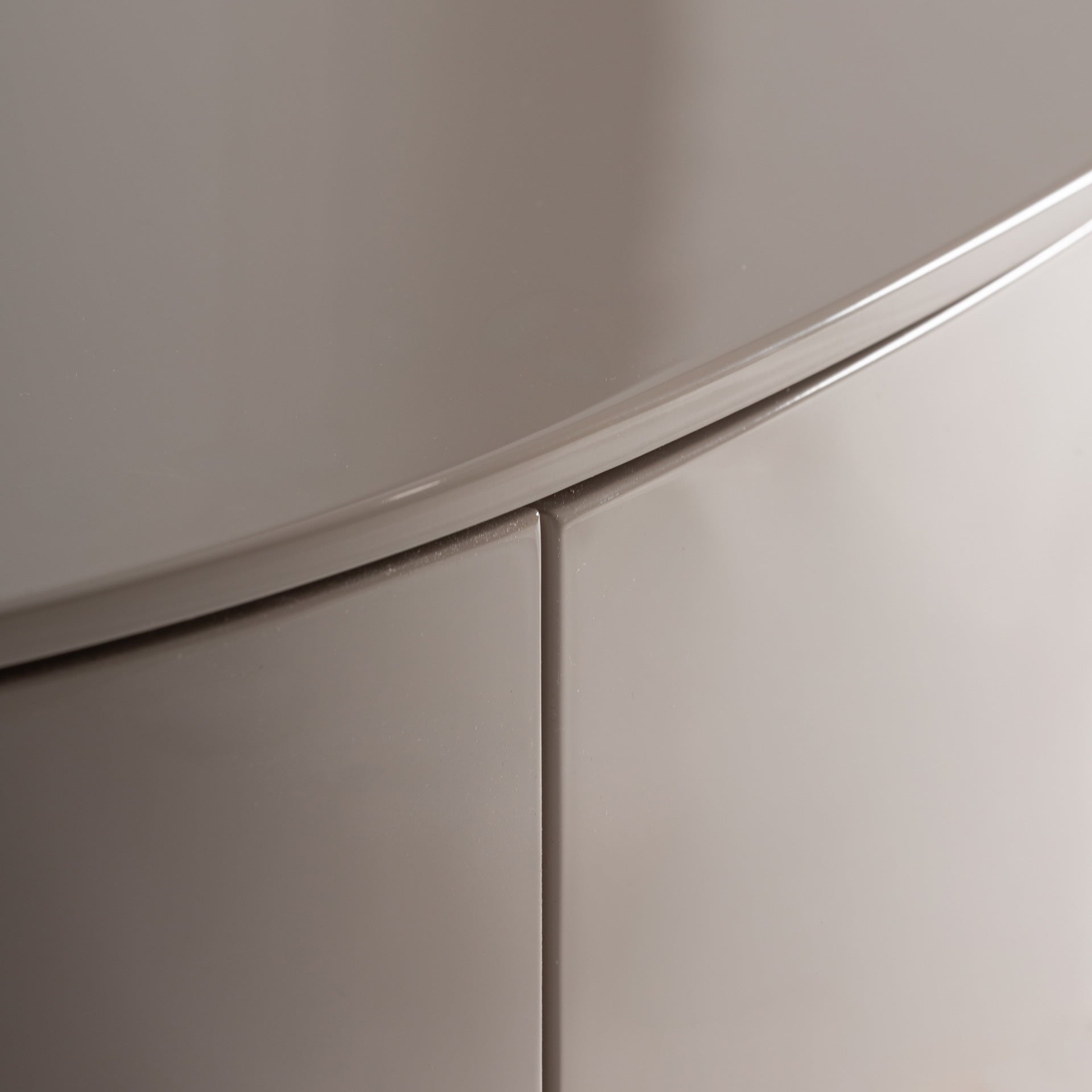 RTV-kast SINGEN crème