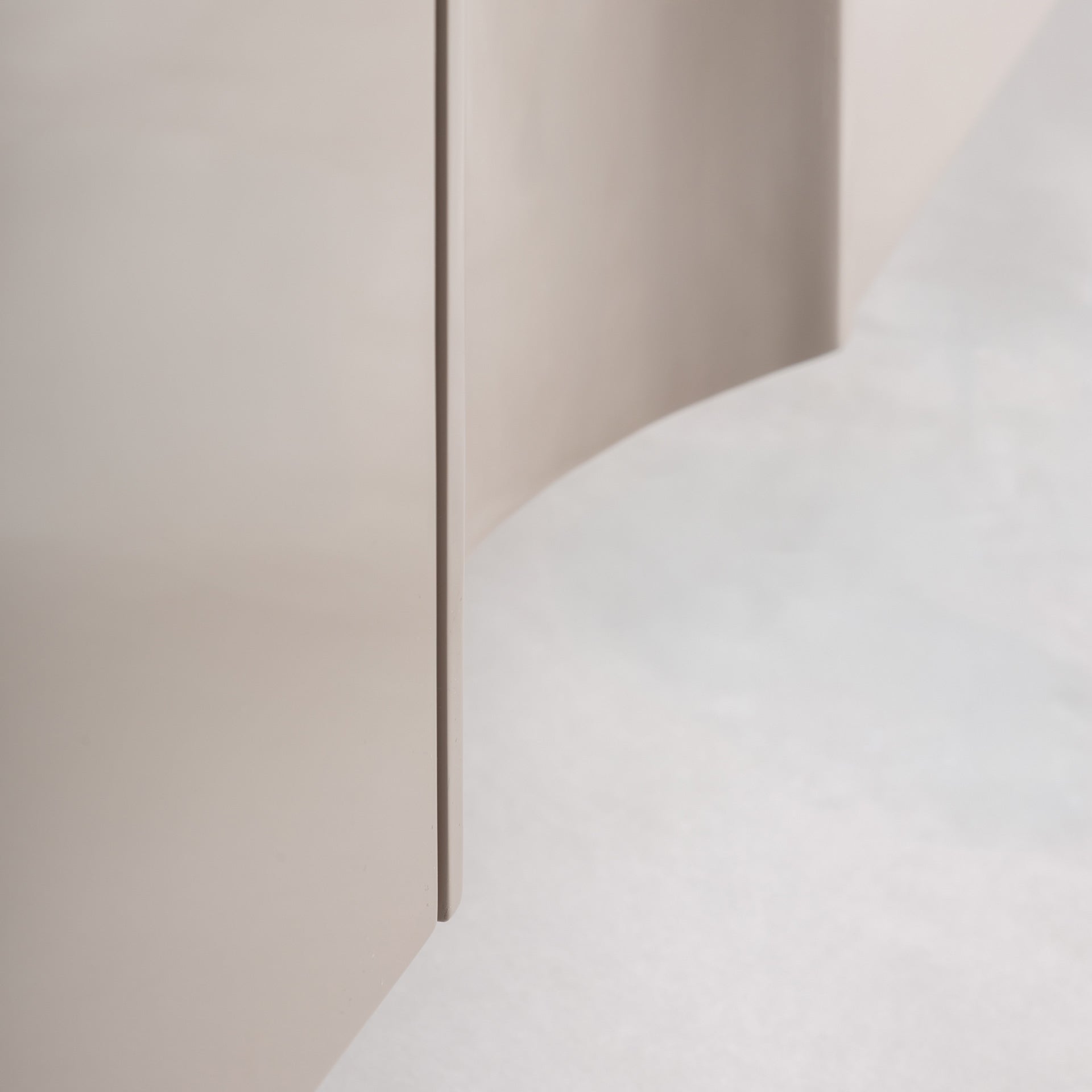 RTV-kast SINGEN crème