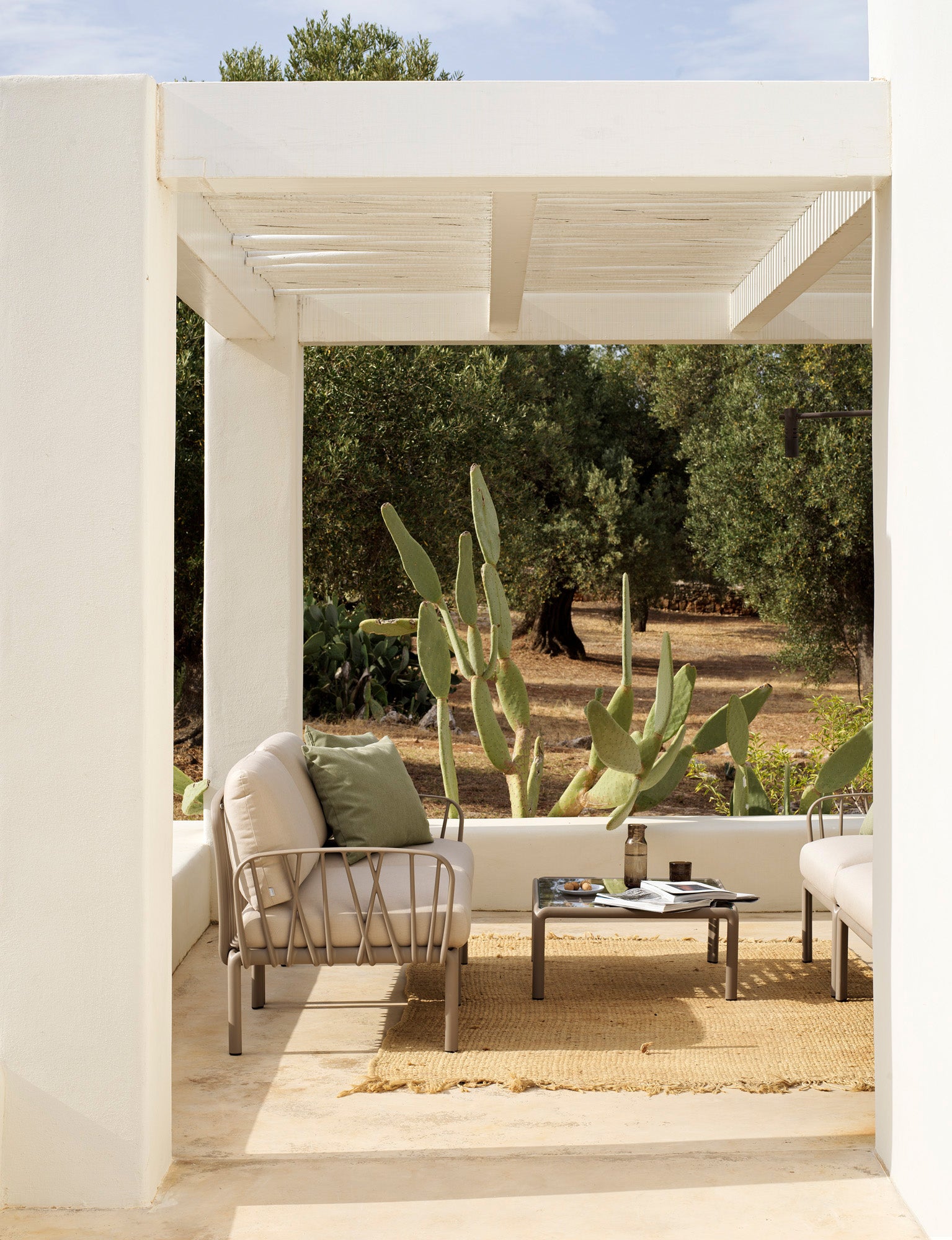 Modular Outdoor Corner Sofa KOMODO 5 Beige Sunbrella® with White Base