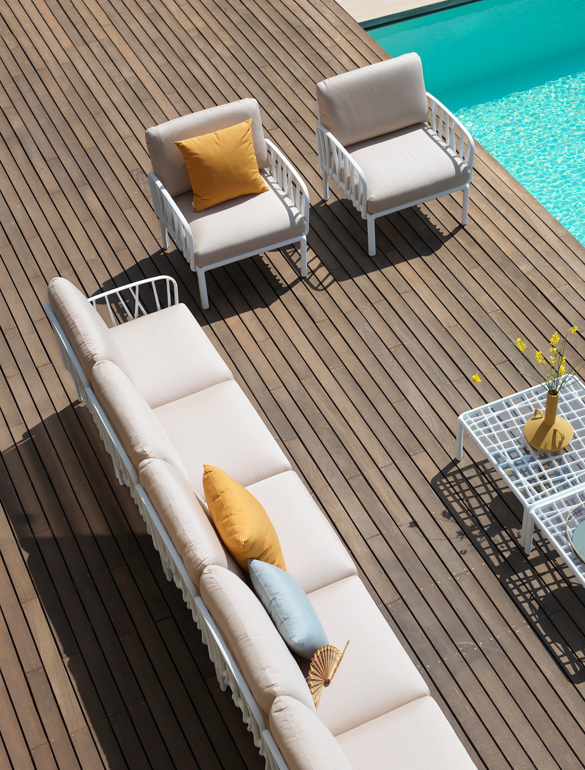 Modular Outdoor Corner Sofa KOMODO 5 Beige Sunbrella® with White Base