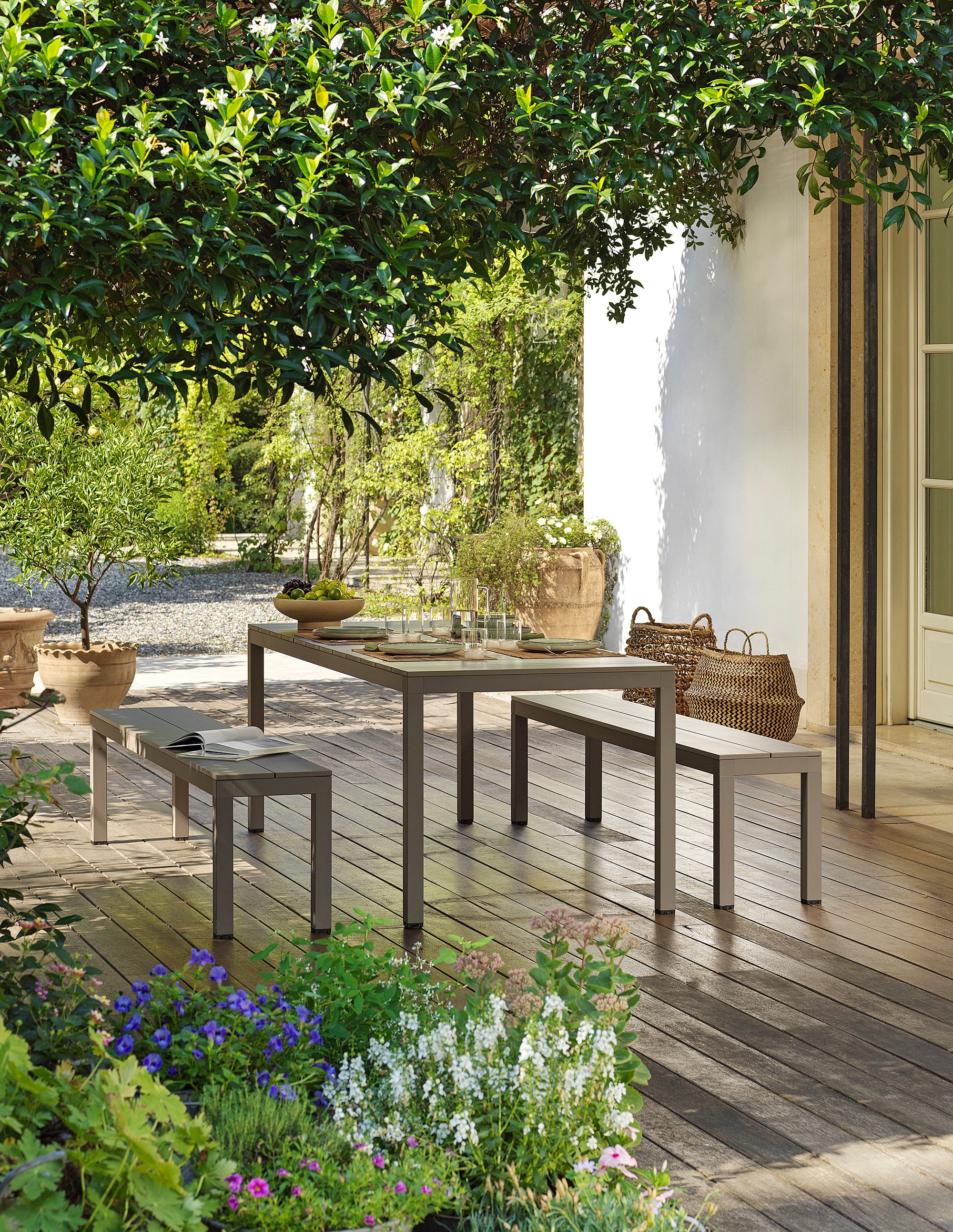 RIO 210 taupe outdoor table