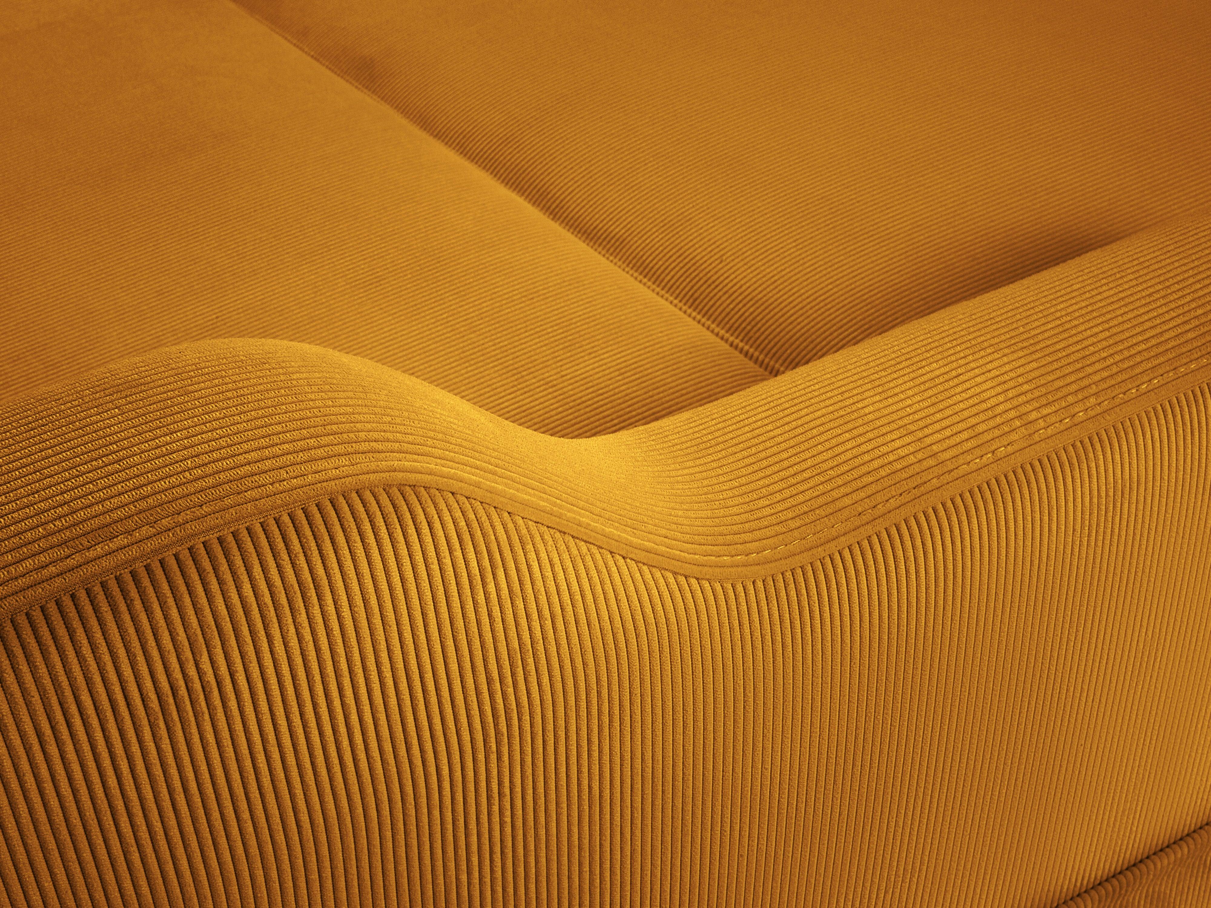 Narożnik prawostronny sztruksowy z funkcją spania ROSE żółty Mazzini Sofas Eye on Design