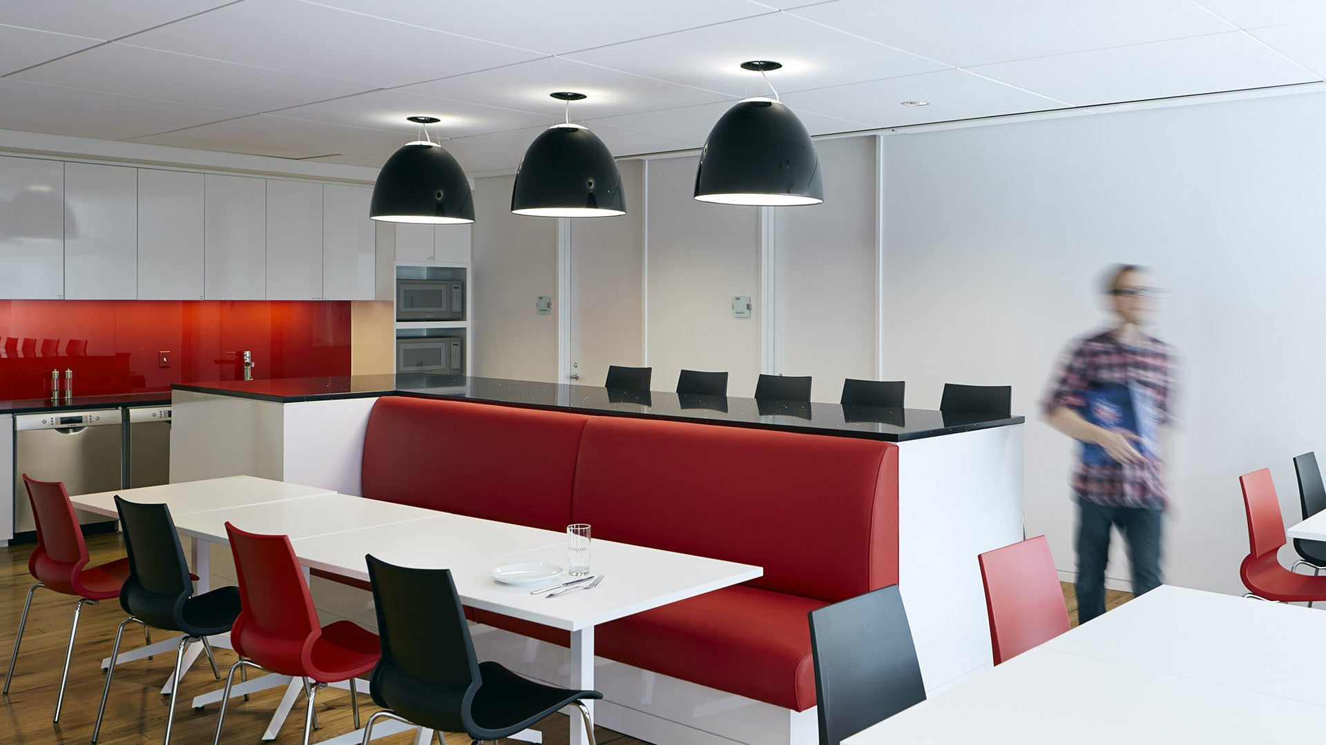 Pendelleuchte NUR GLOSS schwarz