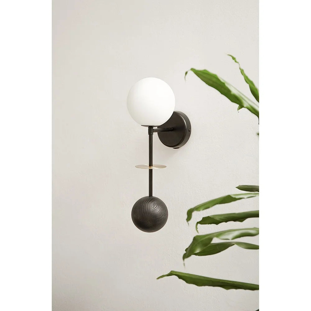 Zwarte OIO wandlamp