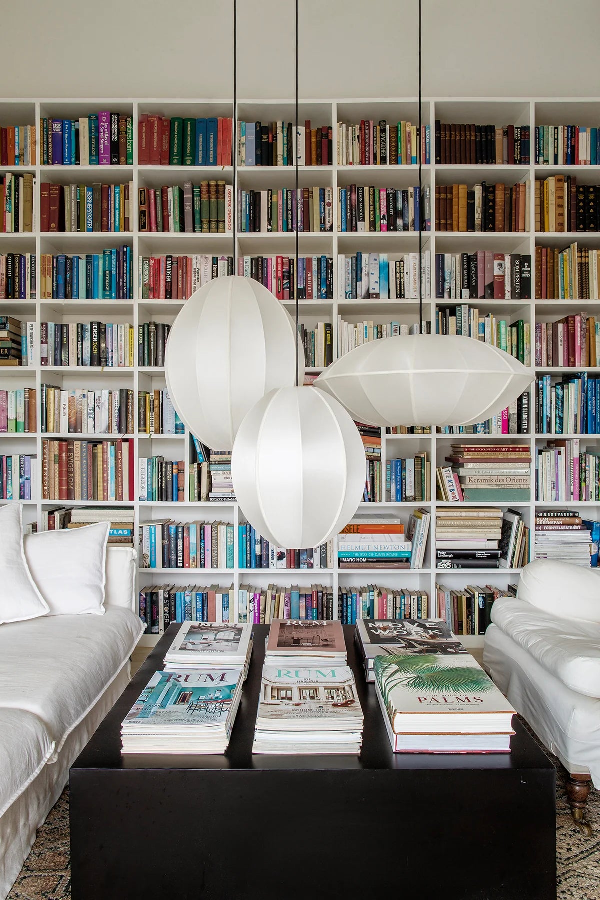 Oval lampshade broken white