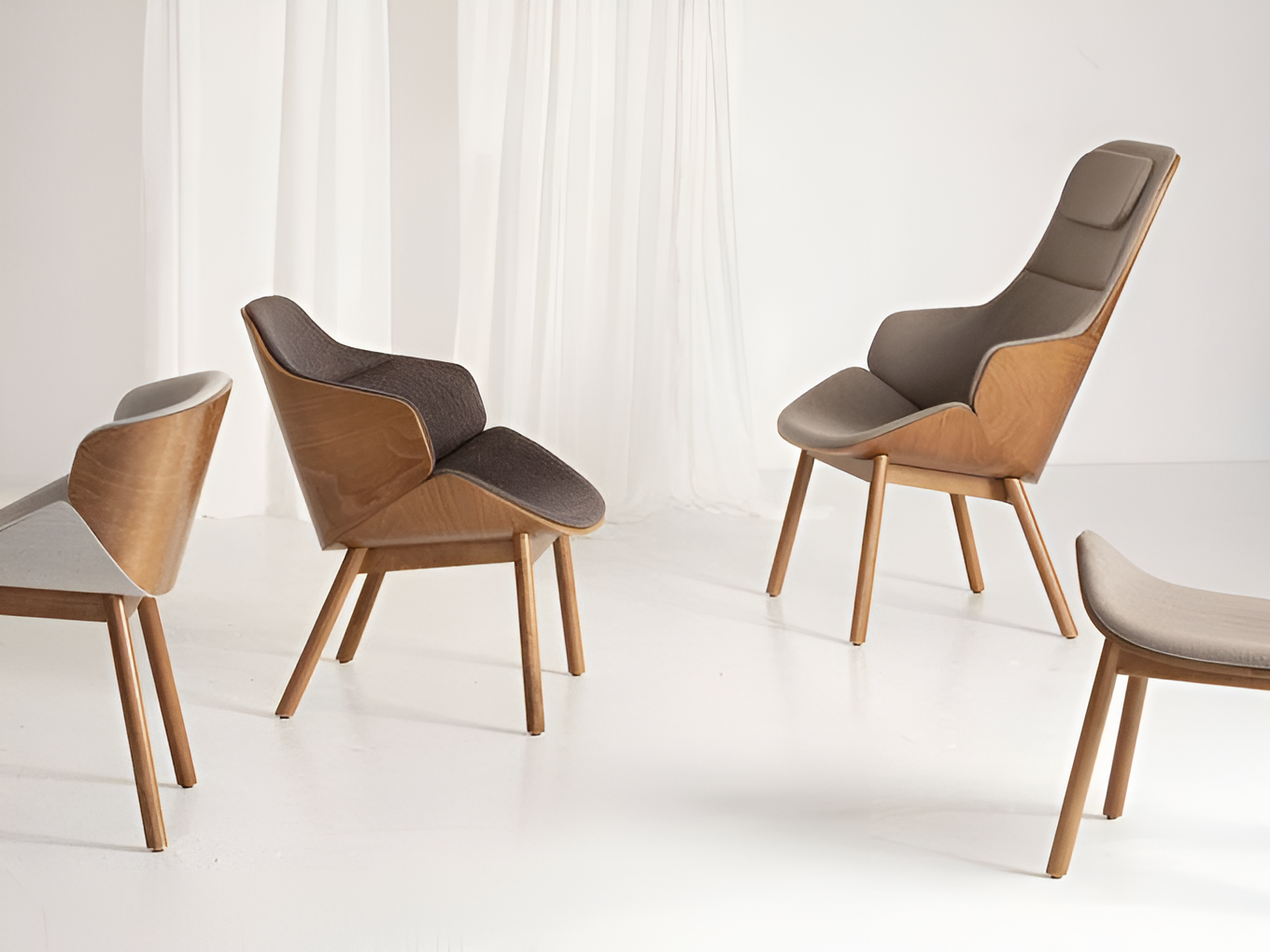 ARIA C-5340 footrest upholstered