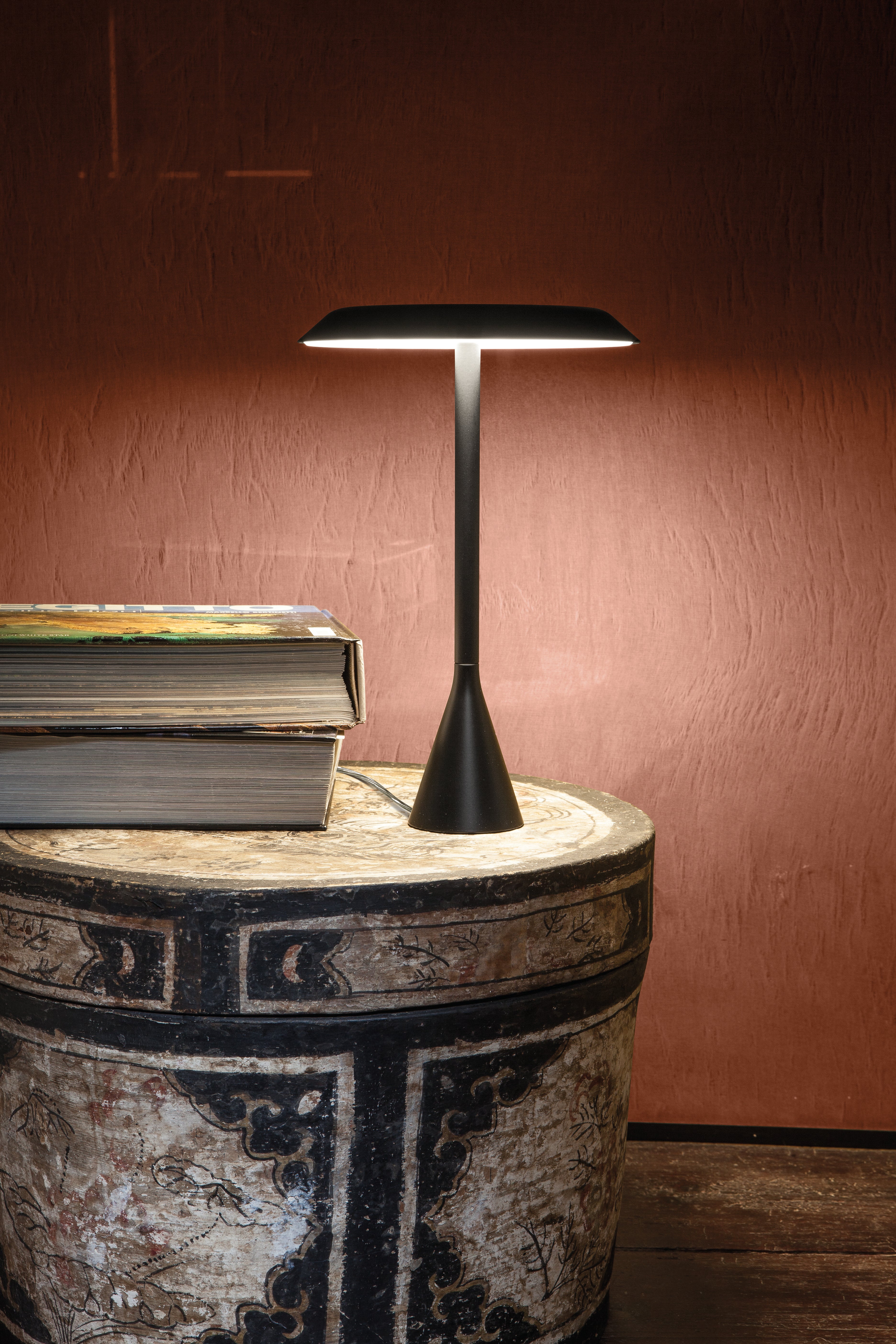 Lampa stołowa PANAMA czarny, marka Nemo Lighting