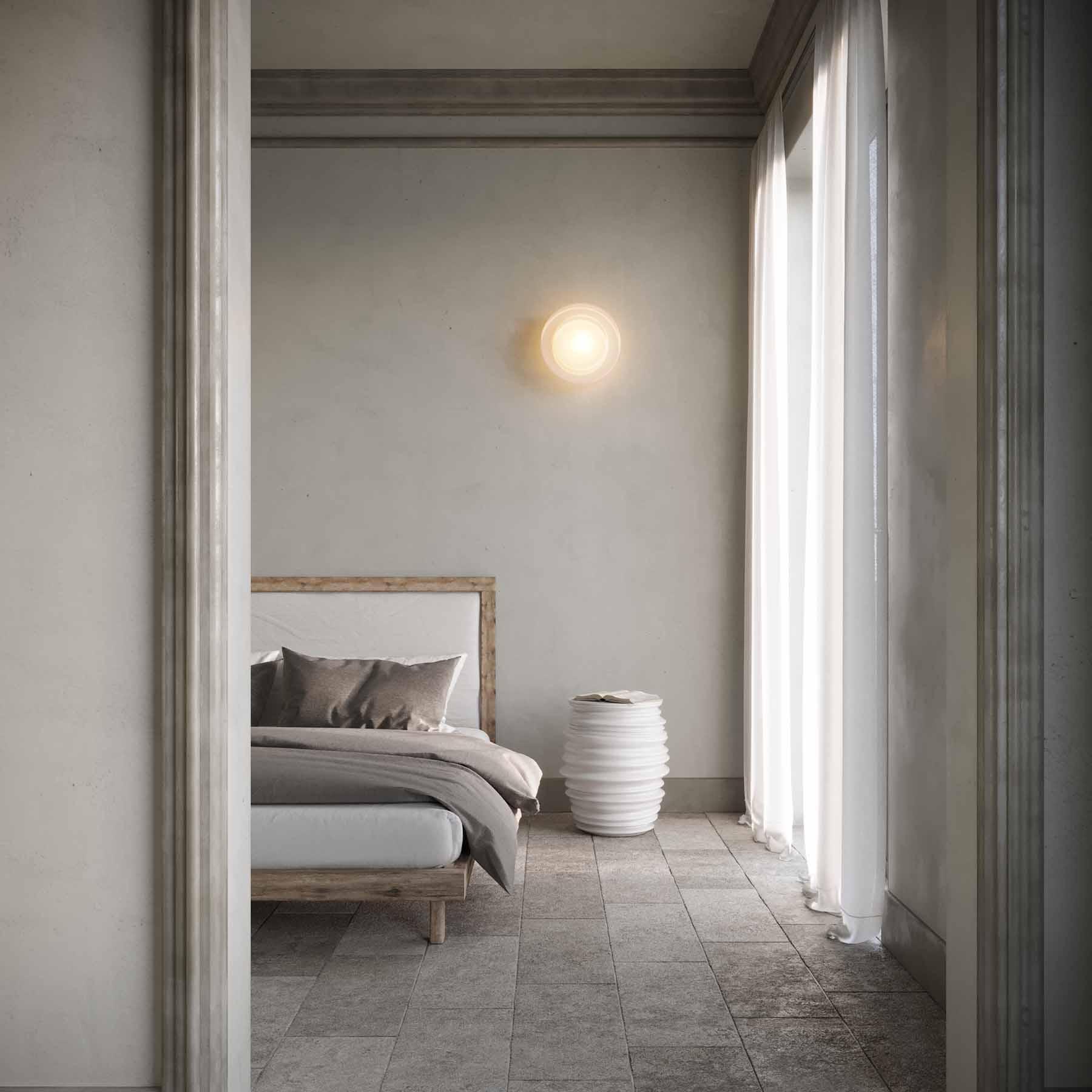 Plafon MÉMOIRE mosiężny Embassy Interiors Eye on Design