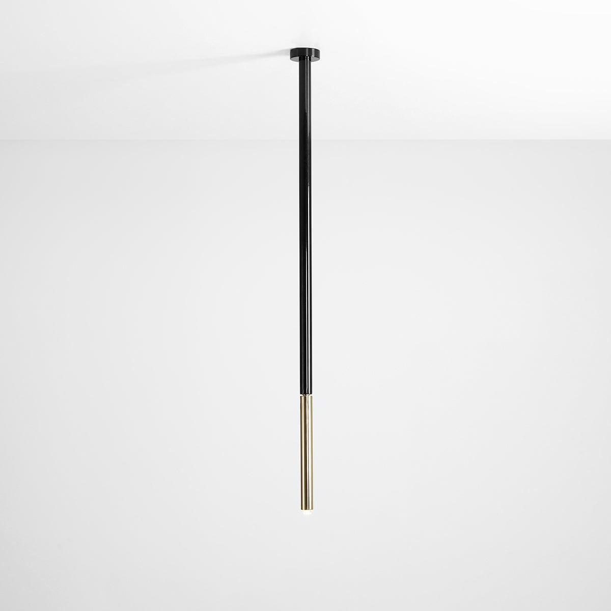 Plafon STICK LONG czarny ze złotym wykończeniem Artera Eye on Design