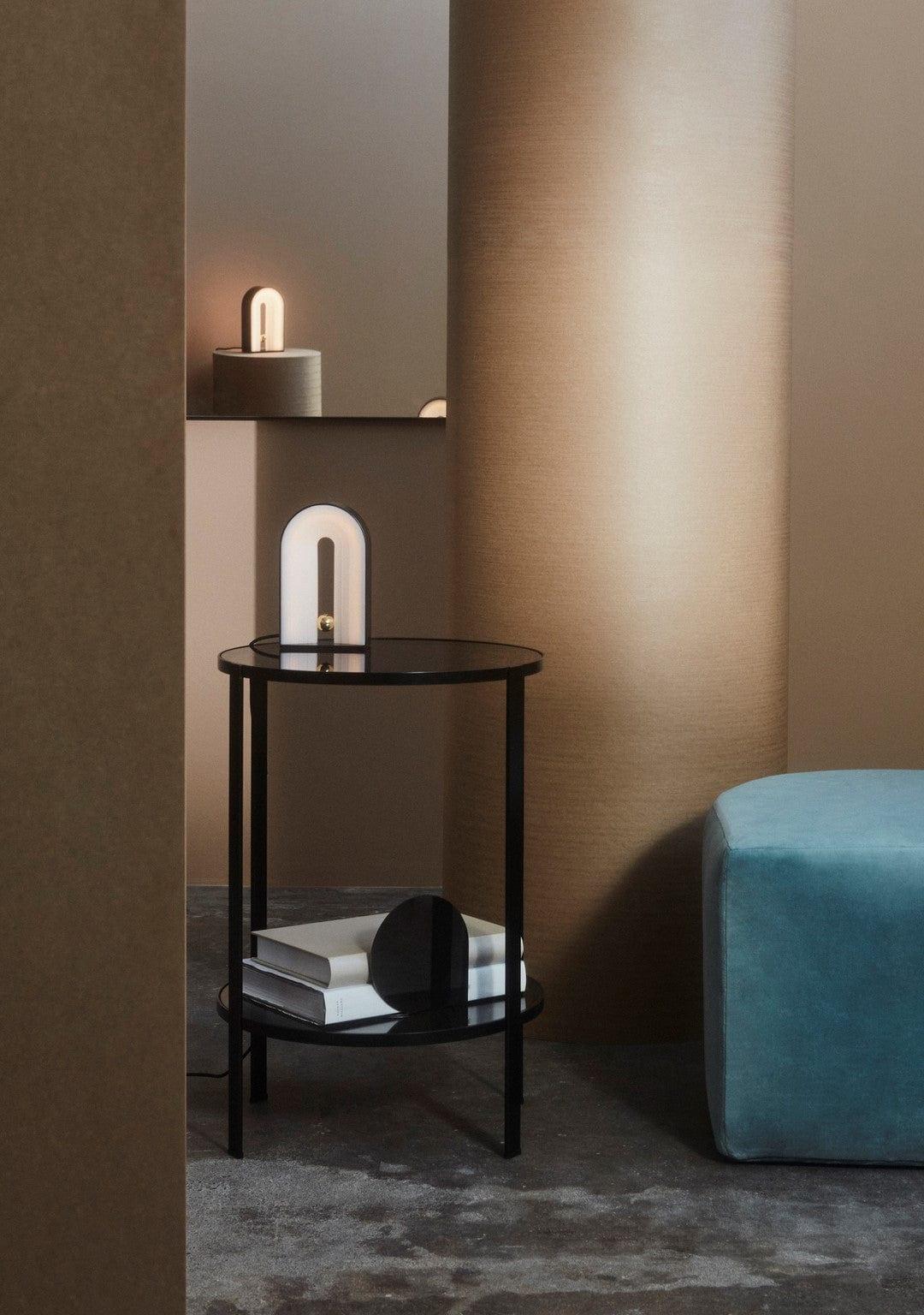 Podpórka na książki STILLA złoty AYTM Eye on Design