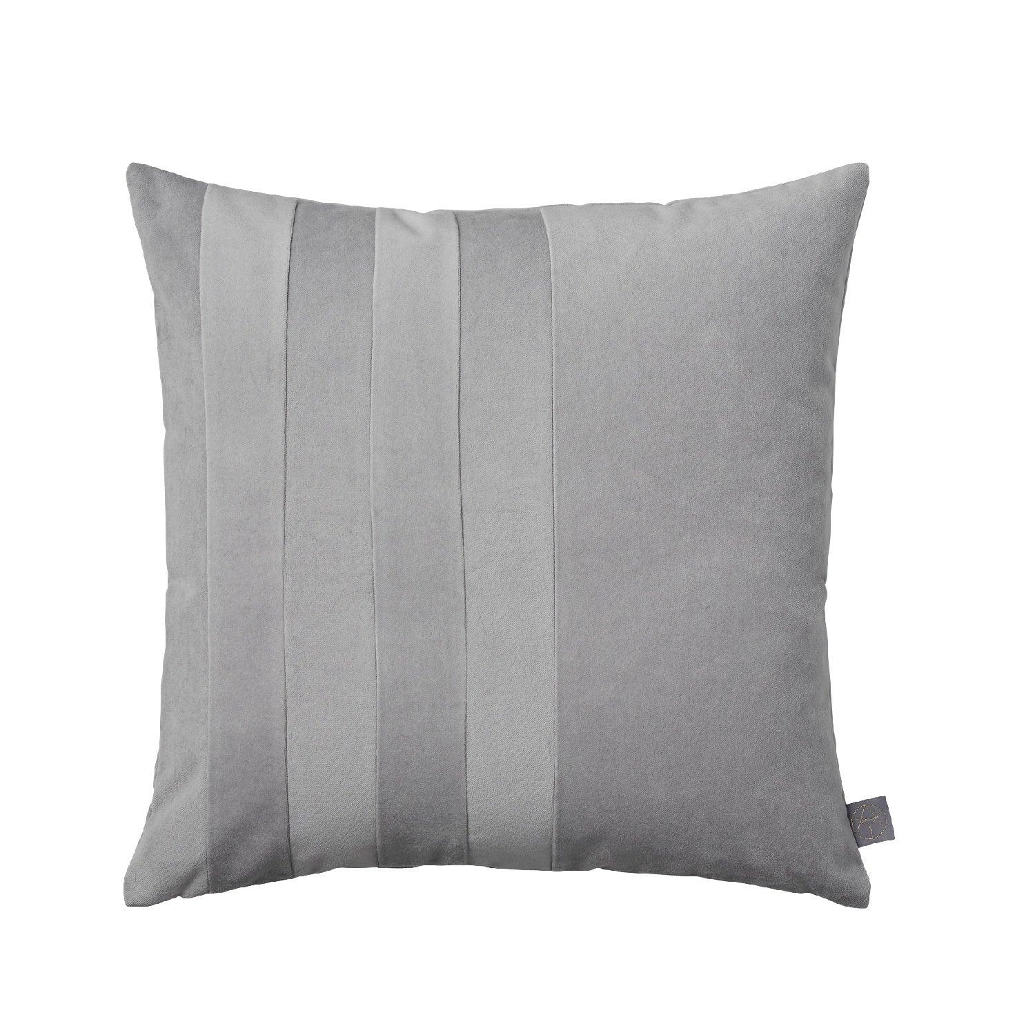 Poduszka aksamitna SANATI szary AYTM Eye on Design