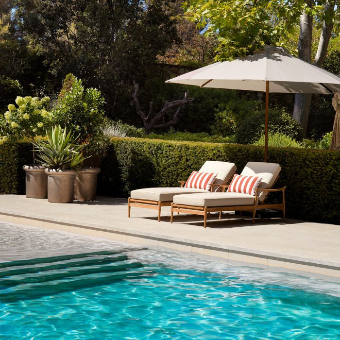 MANZO Garden Lounger Broken White