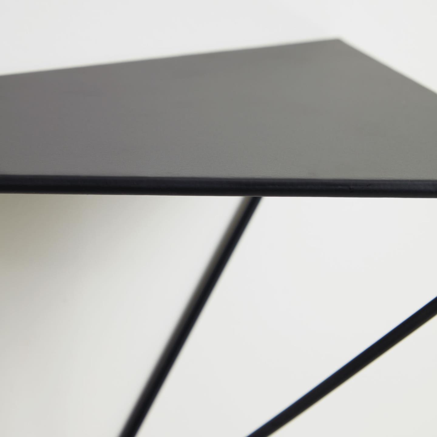 Półka TEG czarny La Forma Eye on Design