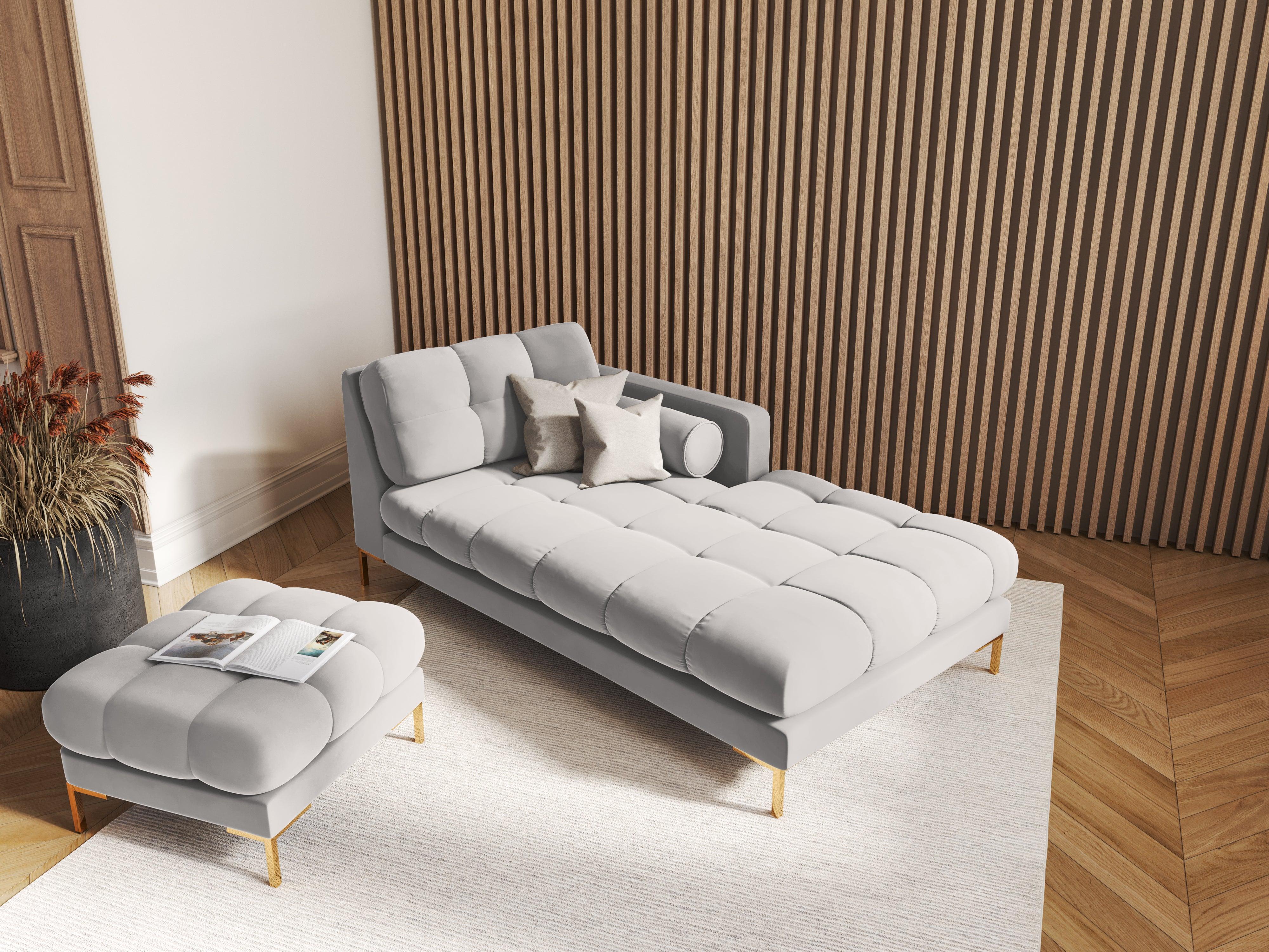 Puf aksamitny BALI srebrny ze złotą podstawą Cosmopolitan Design Eye on Design