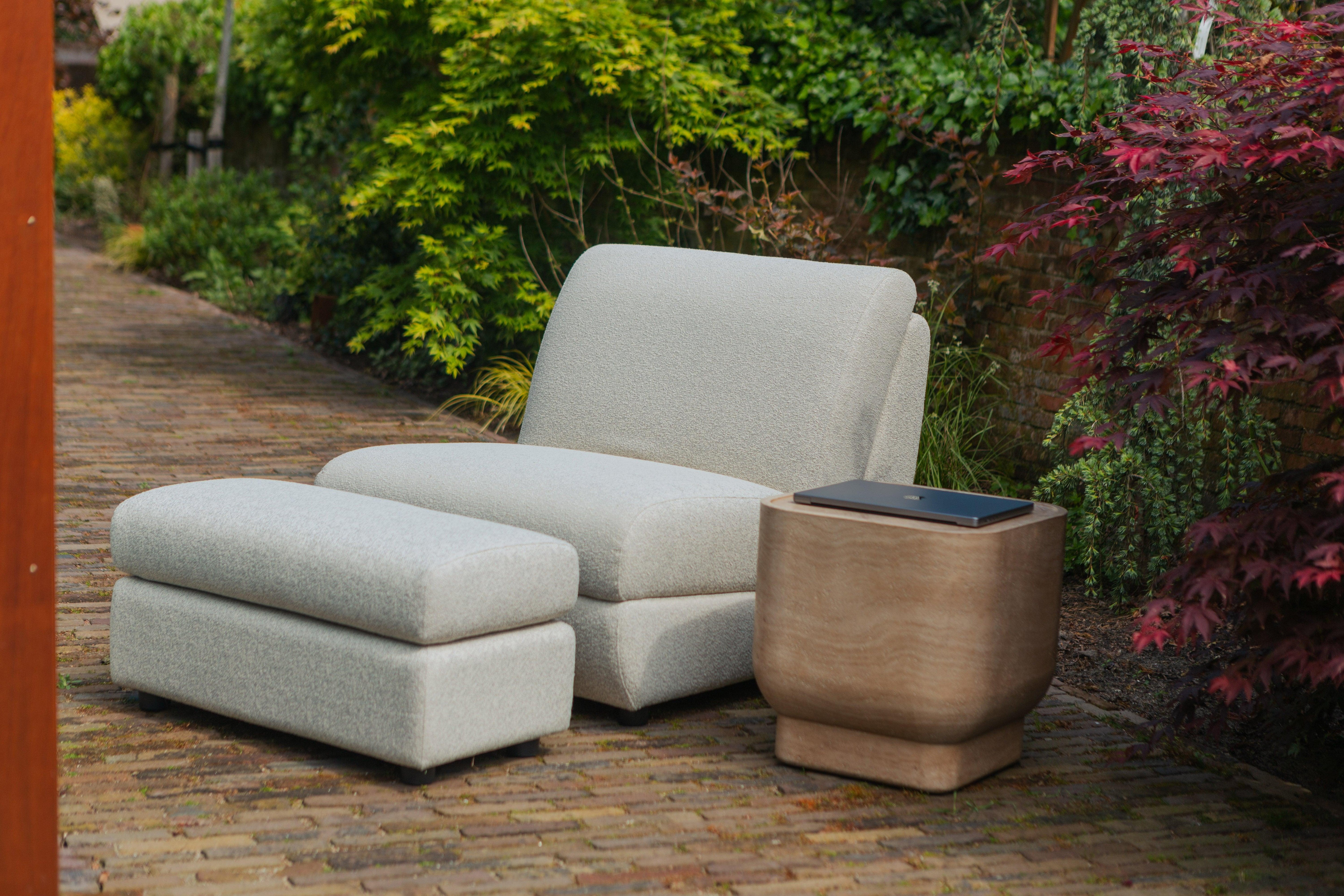 Puf ogrodowy MISSISSIPPI beżowy Zuiver Eye on Design