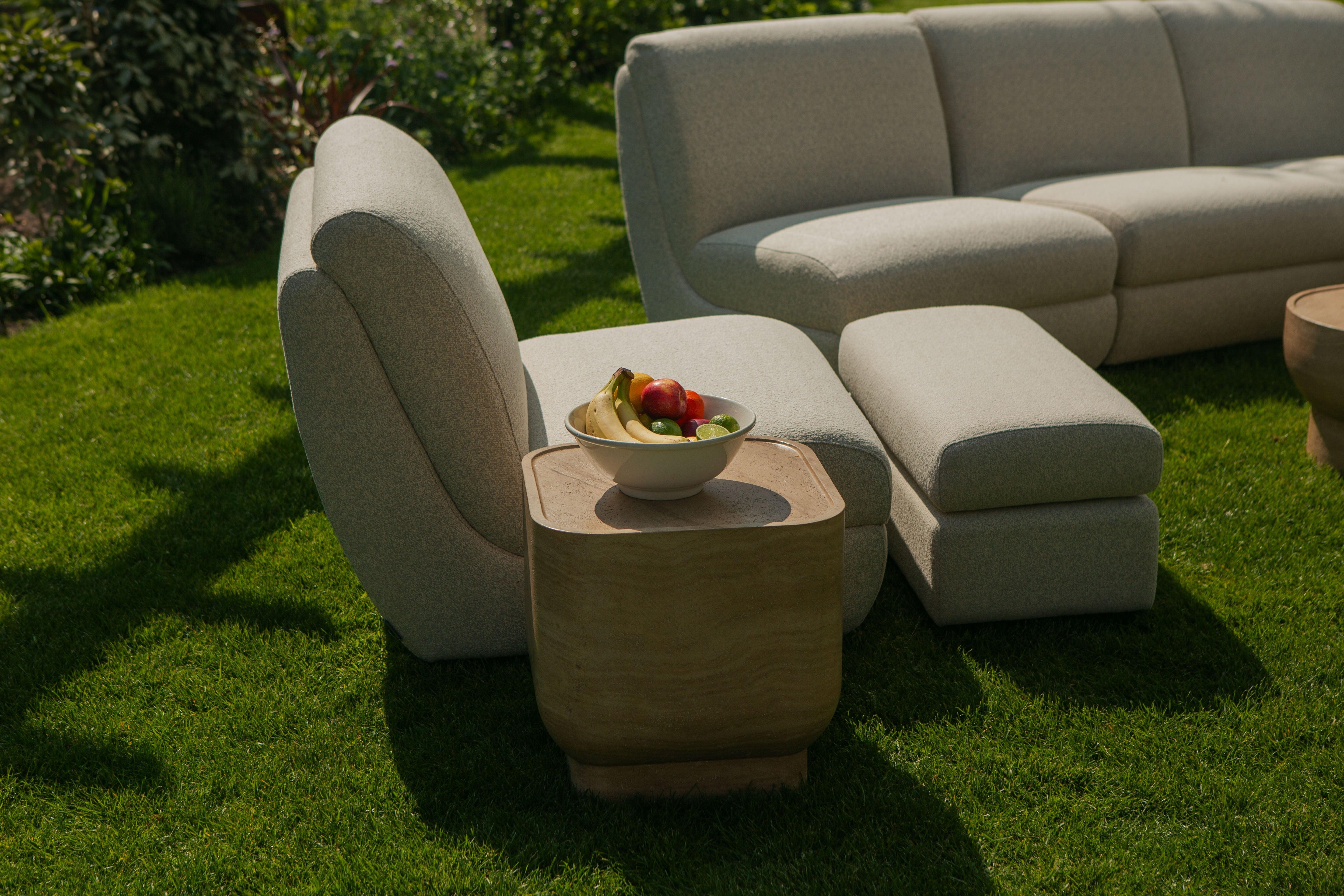 Puf ogrodowy MISSISSIPPI beżowy Zuiver Eye on Design