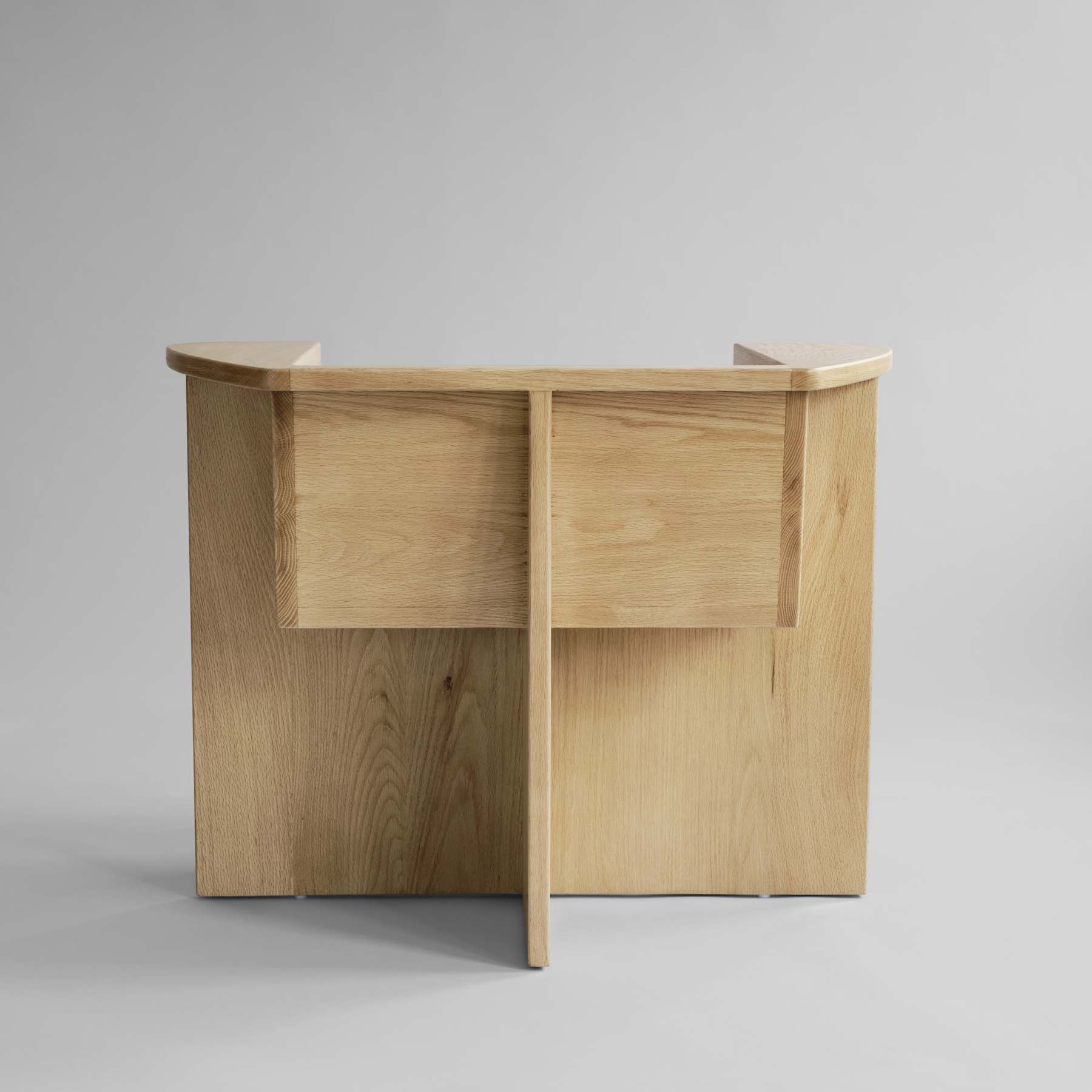 BRUTUS Sessel aus Eiche