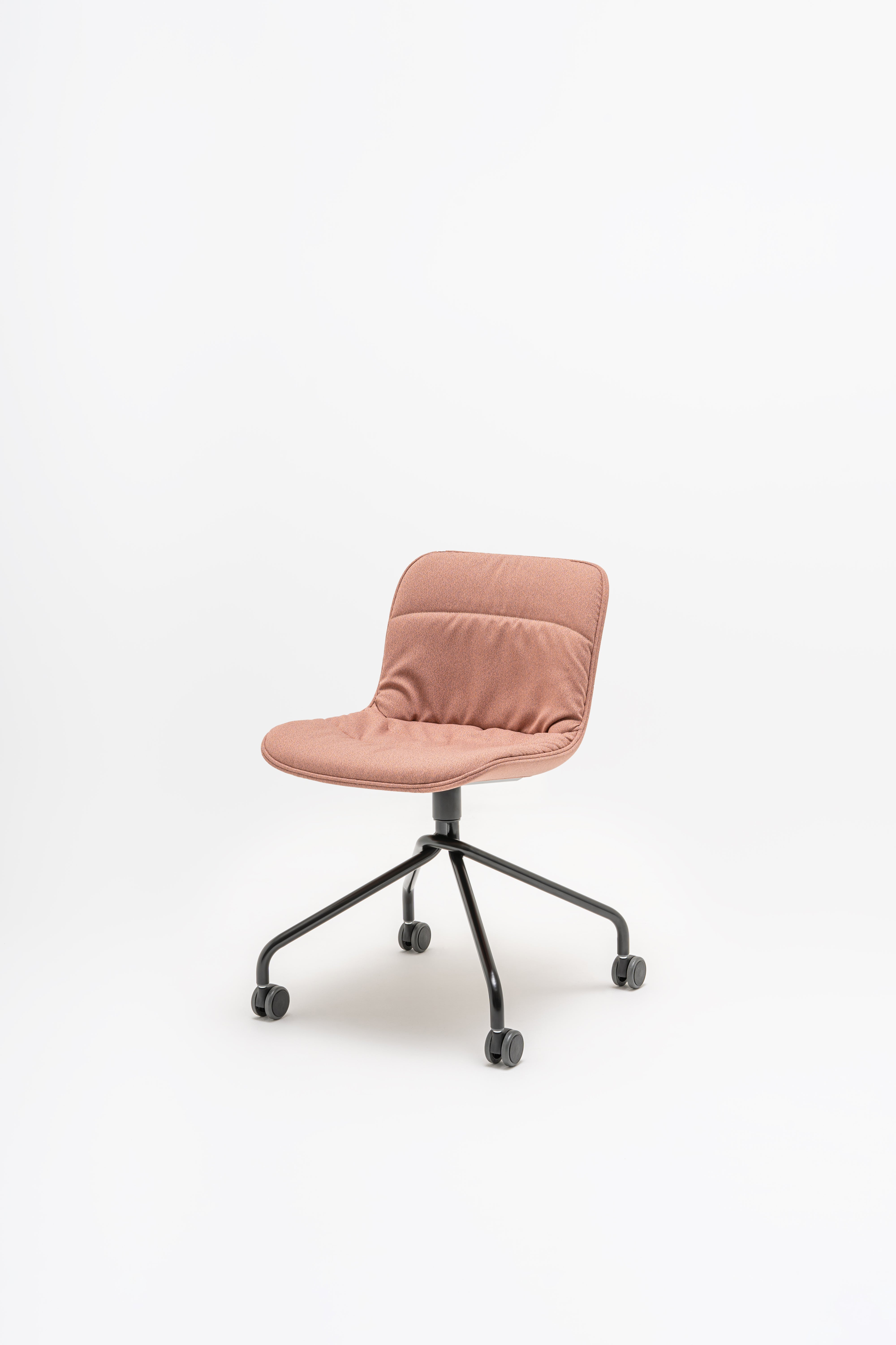 Schwenkstuhl Baltic 2 Weiches Duo -Metallbasis mit Rädern bis zu einer weichen Oberfläche