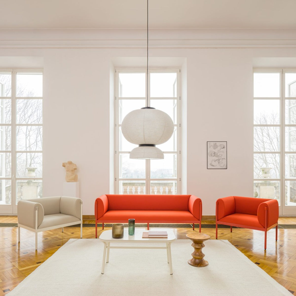 Sofa 2-zits laag STILT gestoffeerd