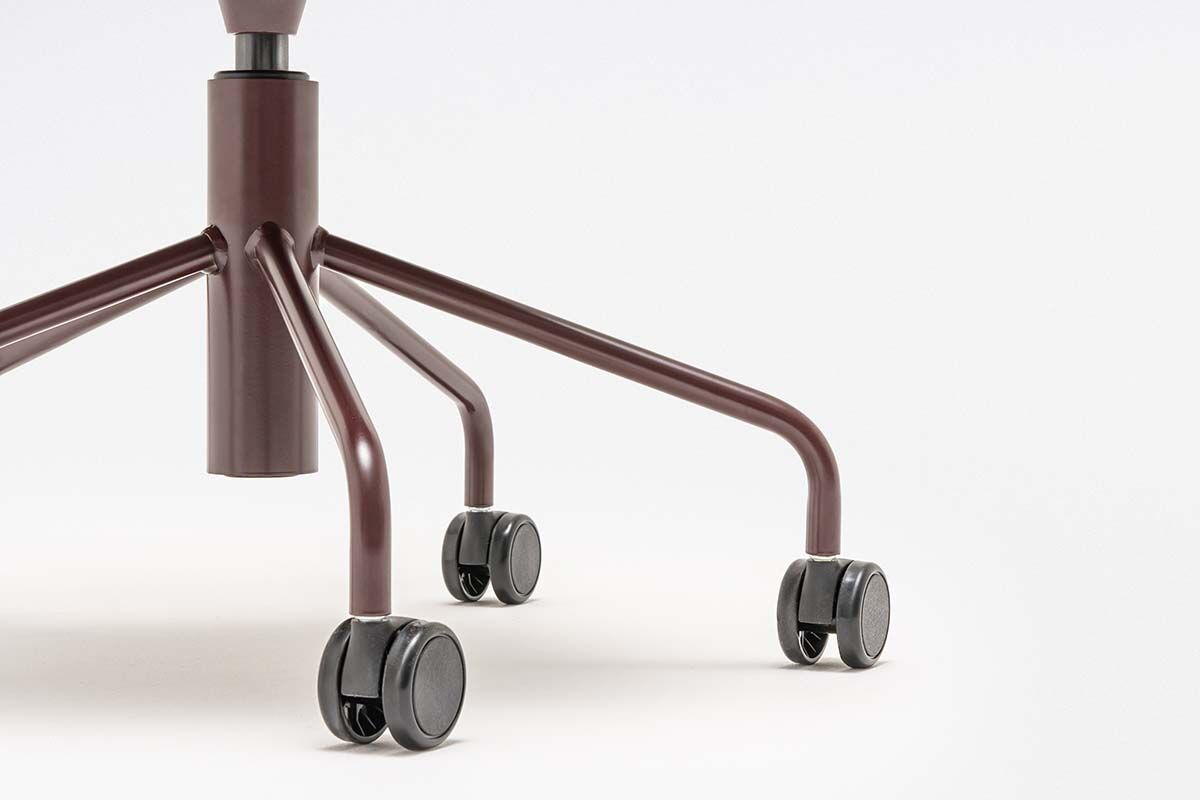 Krzesło biurowe z zagłówkiem NEW SCHOOL niebieska podstawa z regulowaną wysokością na kółkach