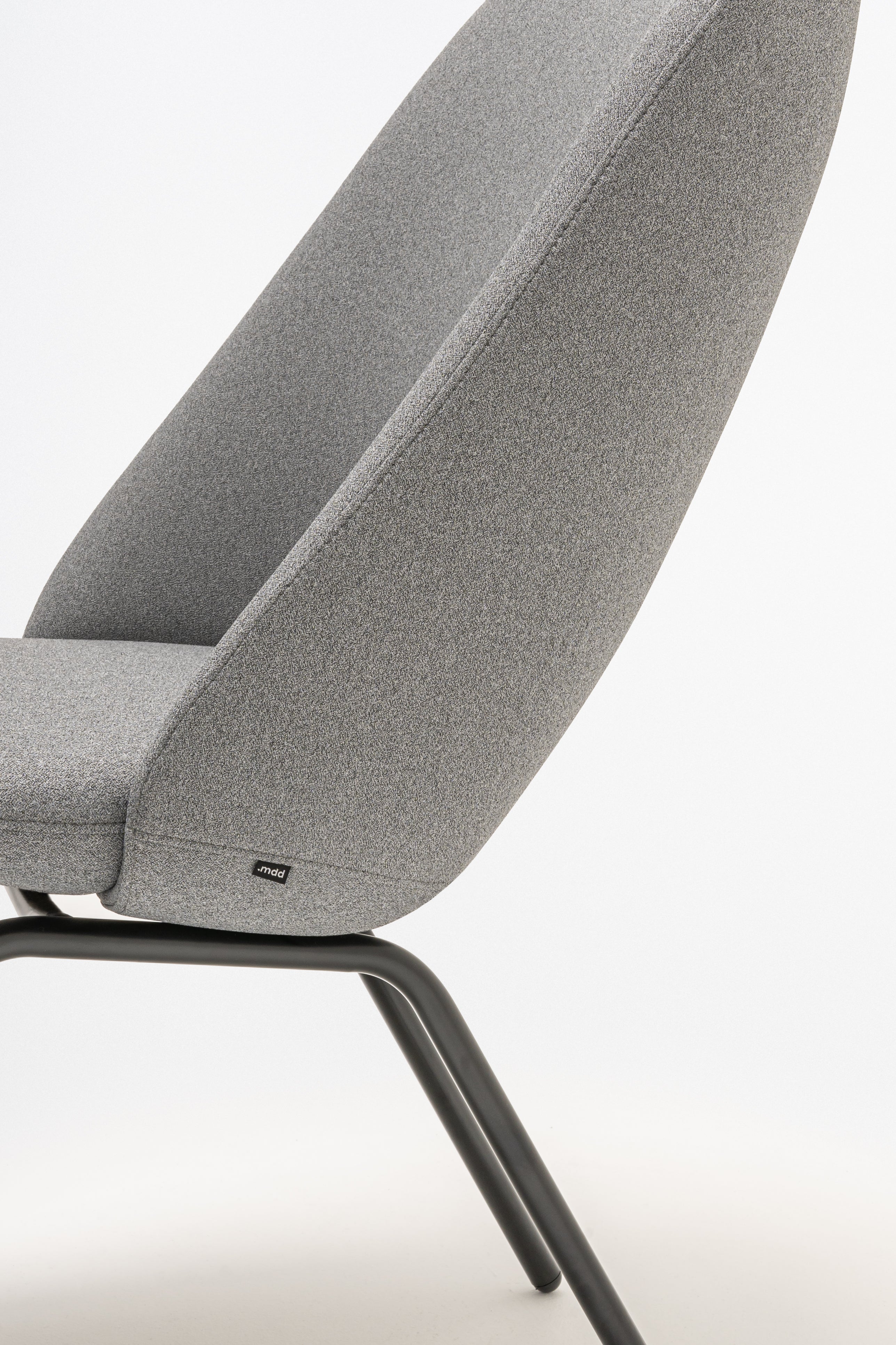 Fauteuil met hoge rugleuning PARALEL vierpotige basis