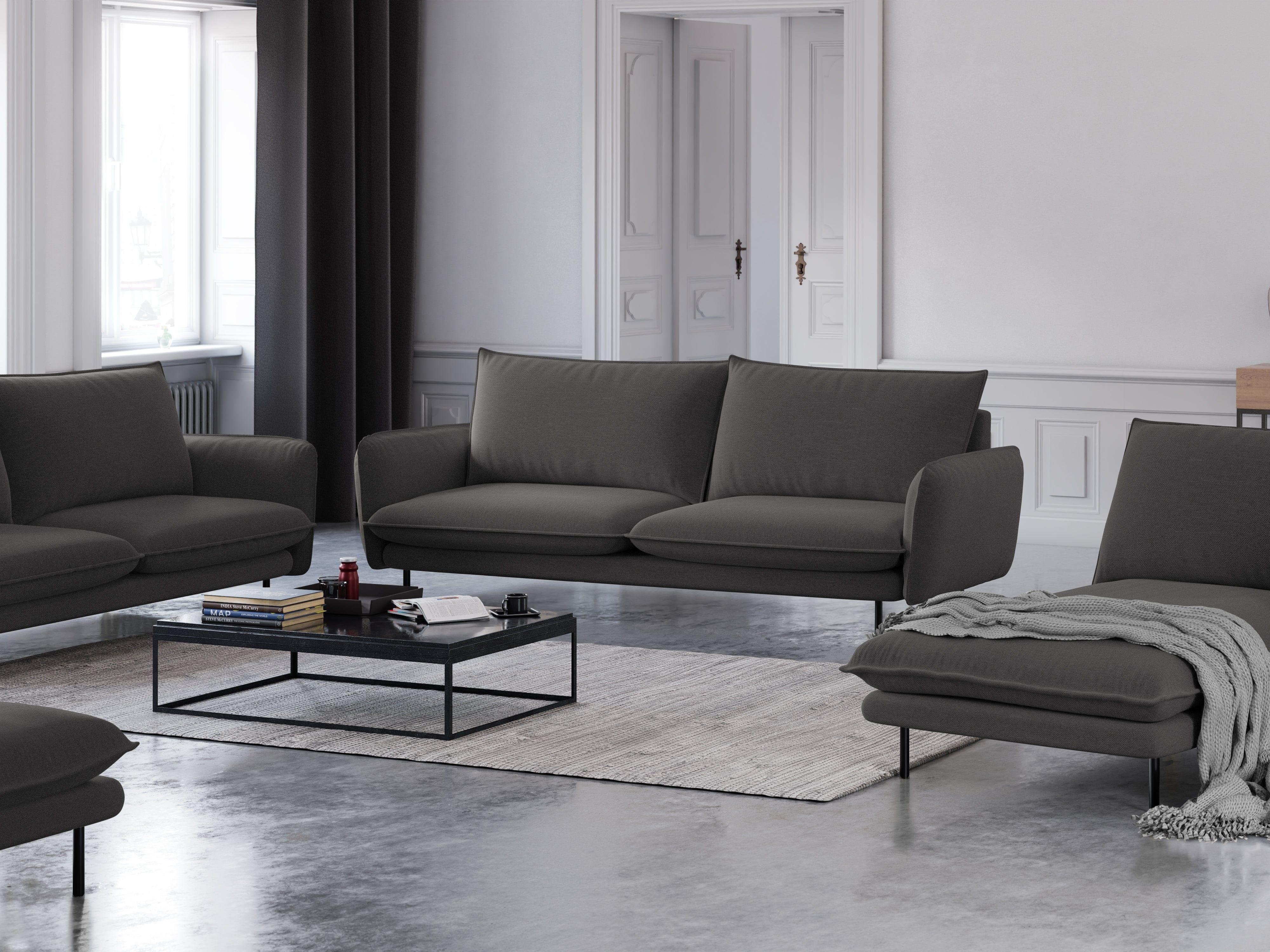 Sofa 3-osobowa VIENNA ciemnoszary z czarną podstawą Cosmopolitan Design Eye on Design