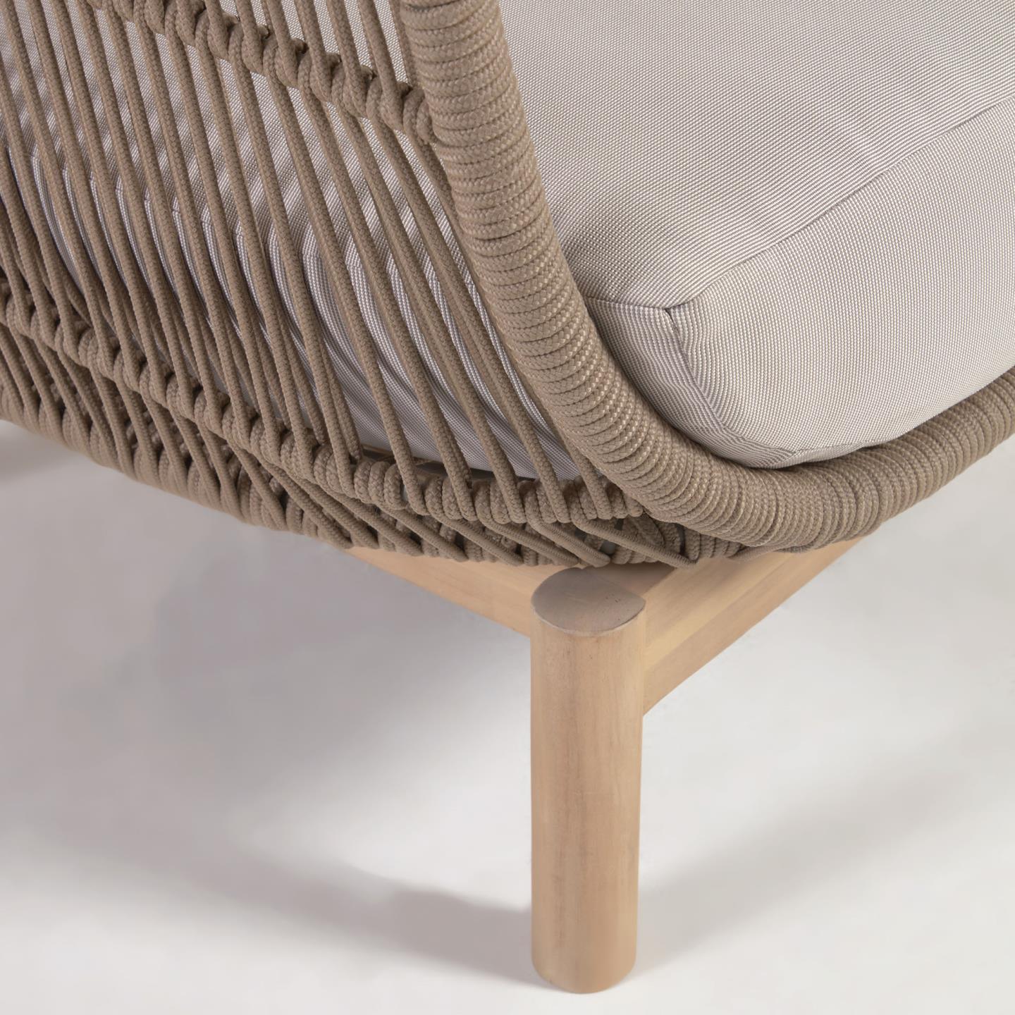 Sofa 3-osobowa zewnętrzna CATALINA beżowy z wykończeniem z litego drewna La Forma Eye on Design