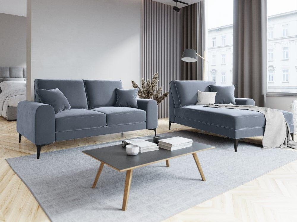 Sofa aksamitna 2-osobowa MADARA jasnoniebieski z czarną podstawą Mazzini Sofas Eye on Design