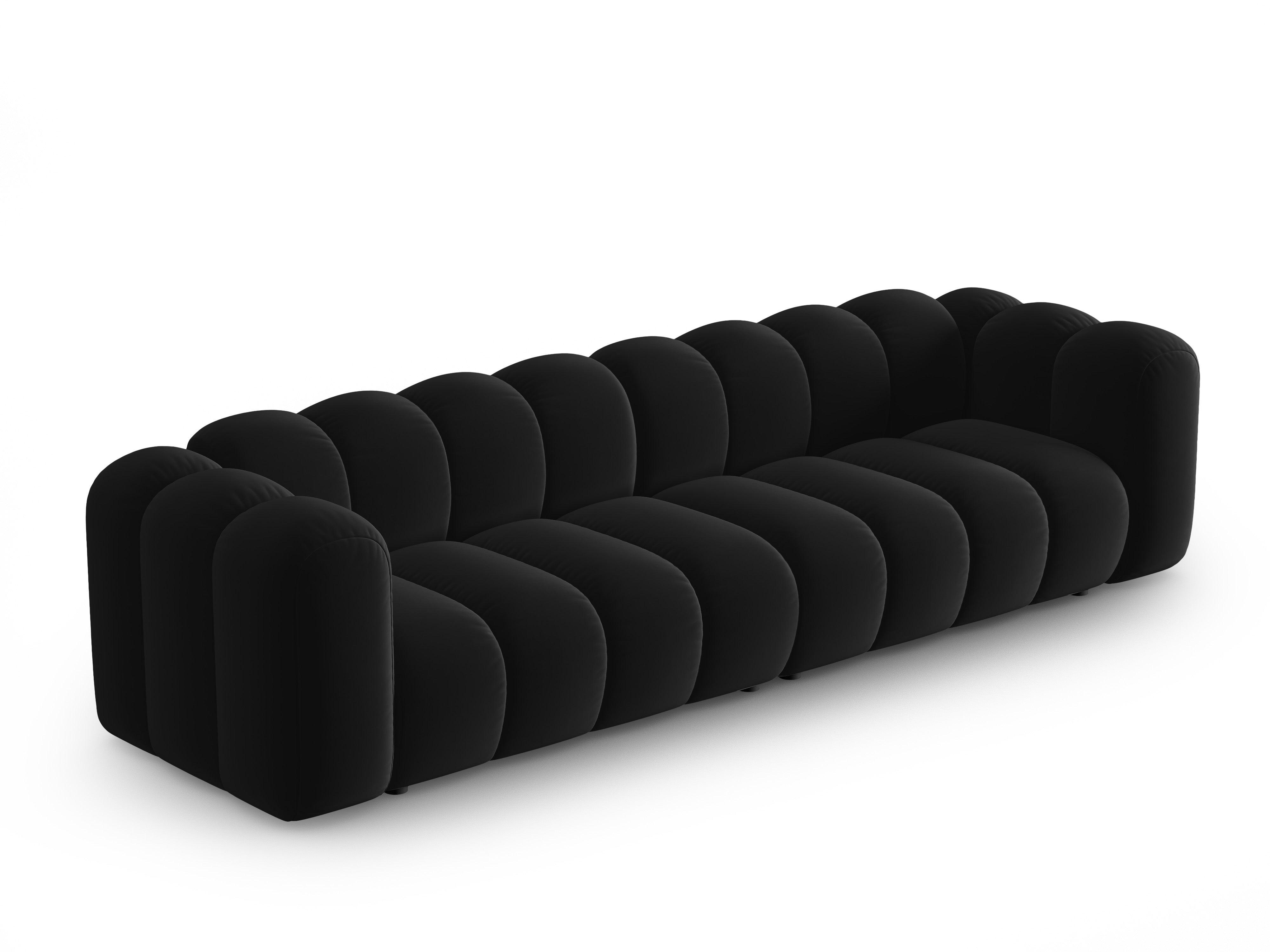Sofa aksamitna 4-osobowa SKYLER czarny Interieurs 86 Eye on Design