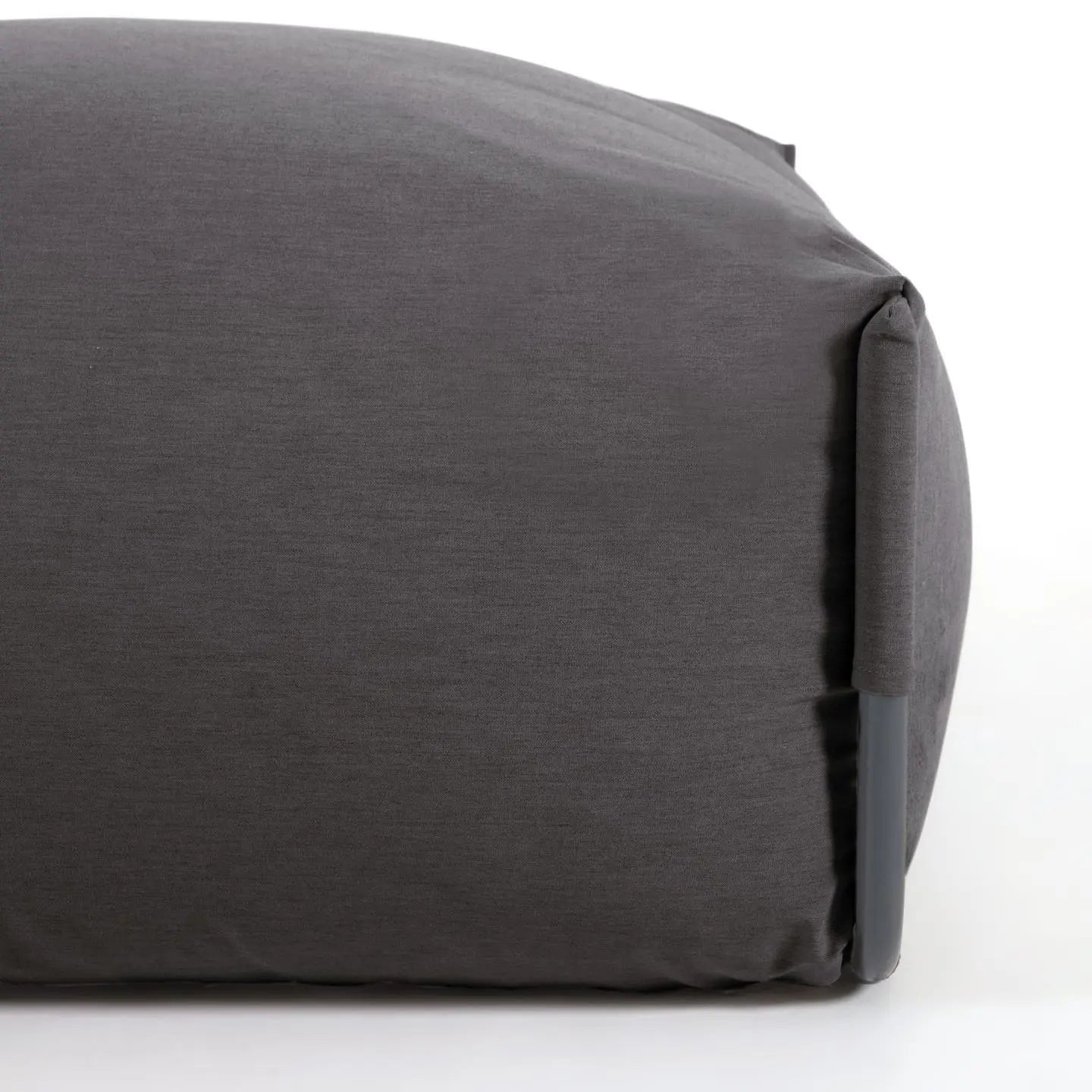Sofa modułowa ogrodowa SQUARE - puf ciemnoszary, marka Kave Home