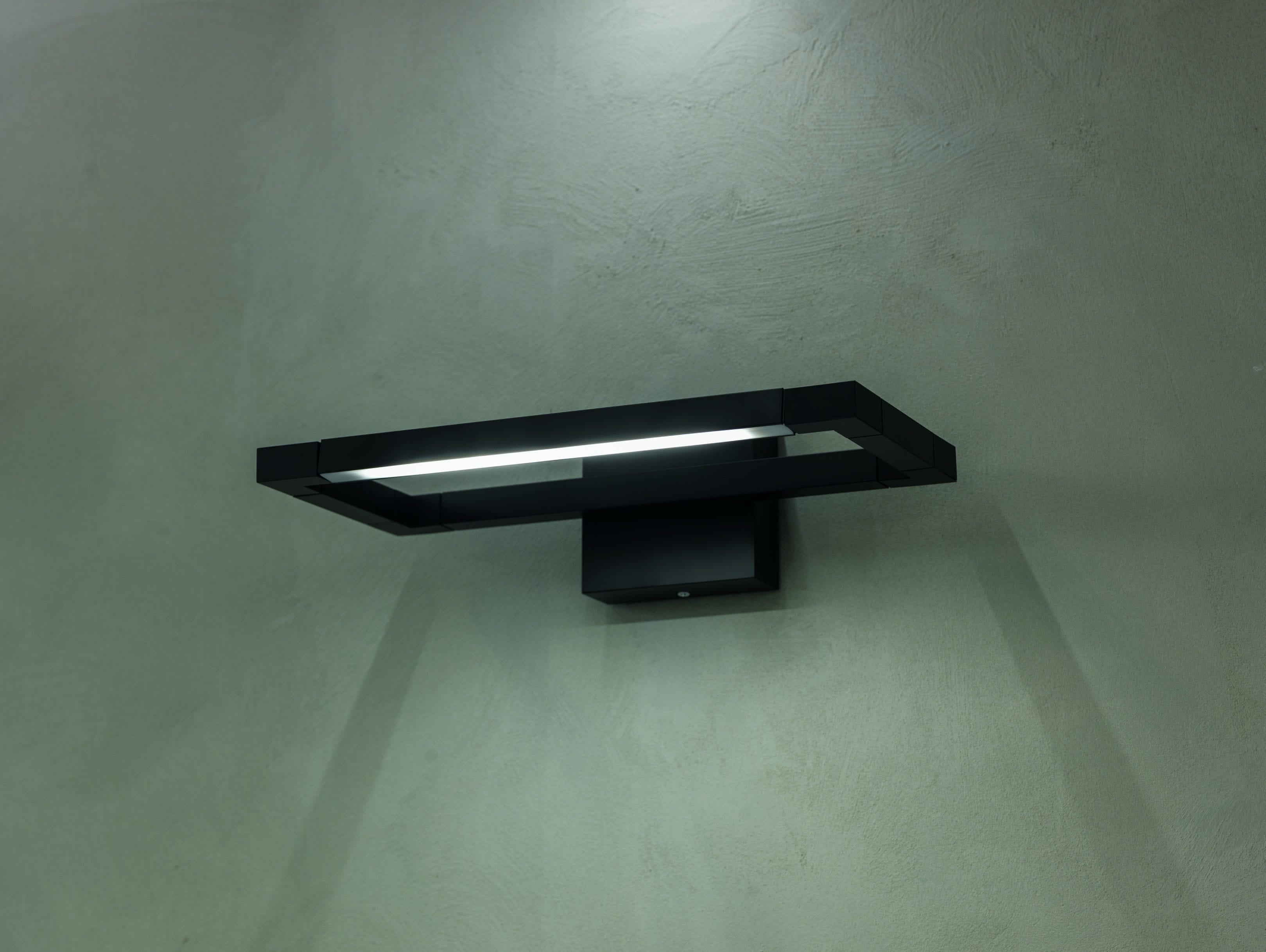 Spigolo Aluminiumwandlampe