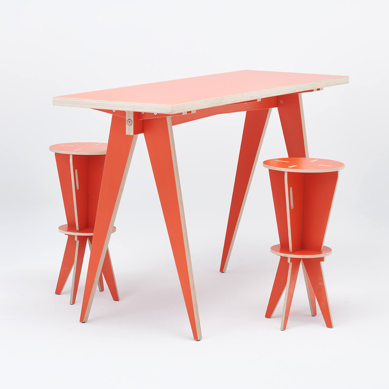 ST CALIPERS SHARE table red