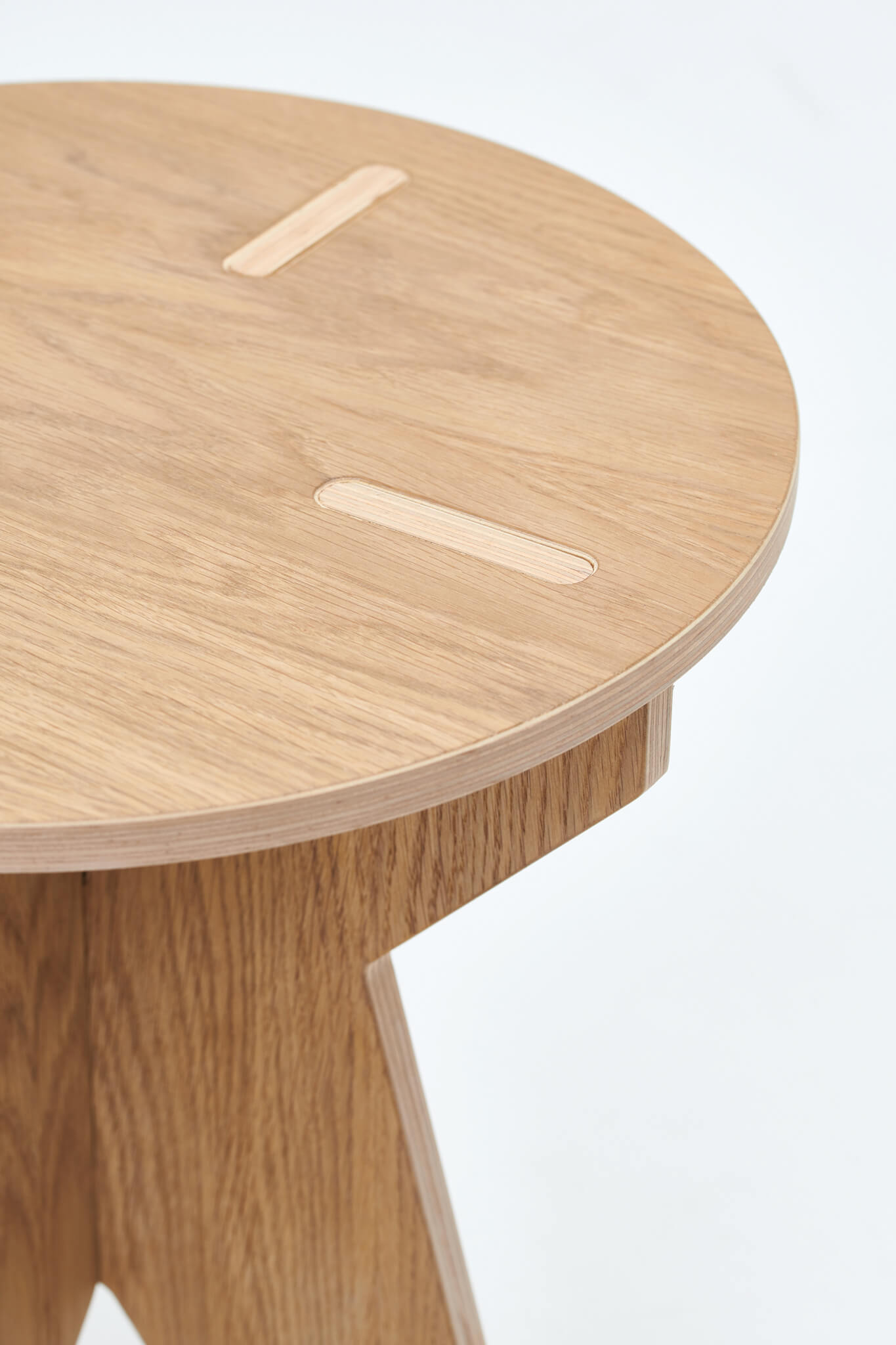 Stołek ST STOOL fornir dębowy do kuchni