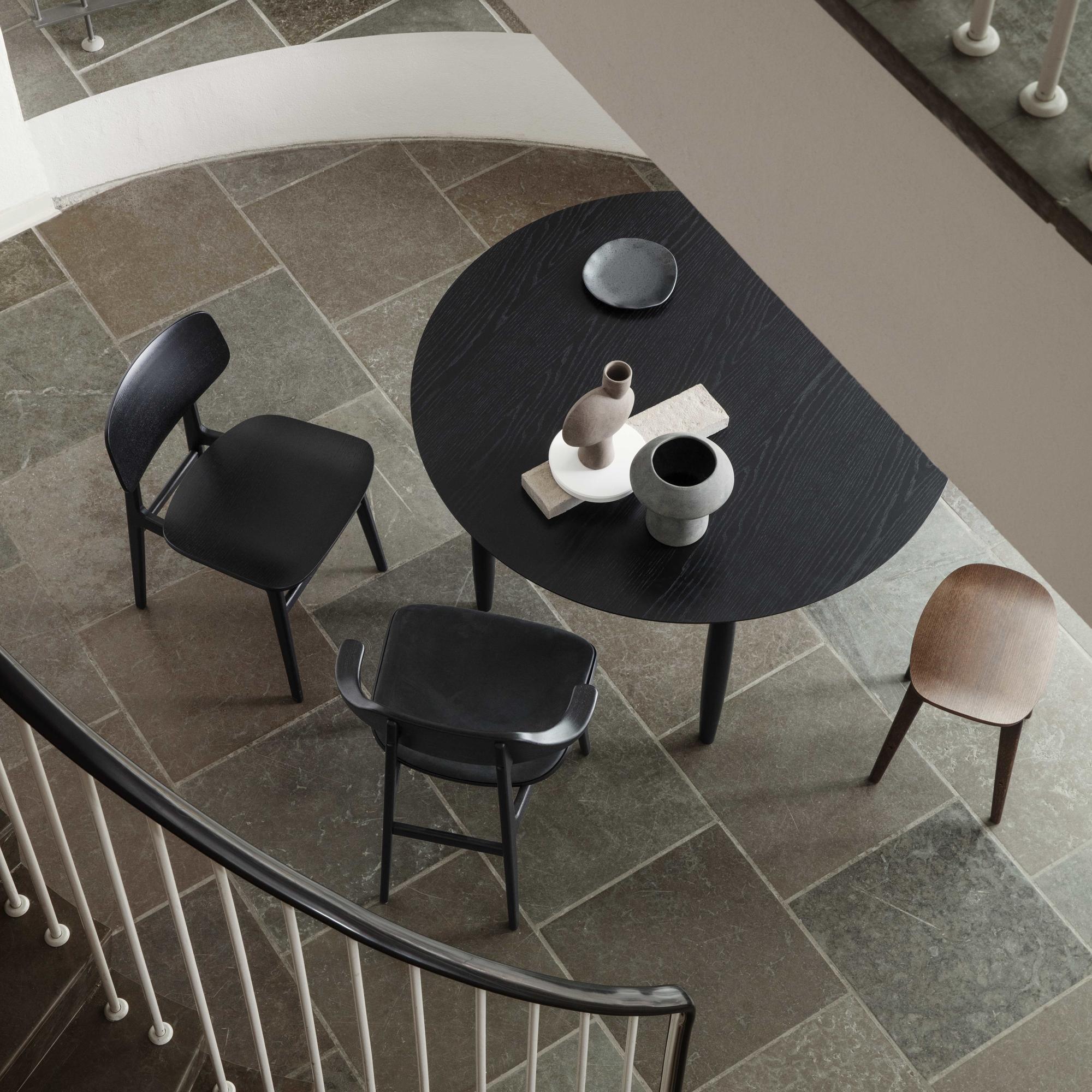 Stół okrągły OKU czarny NORR11 Eye on Design