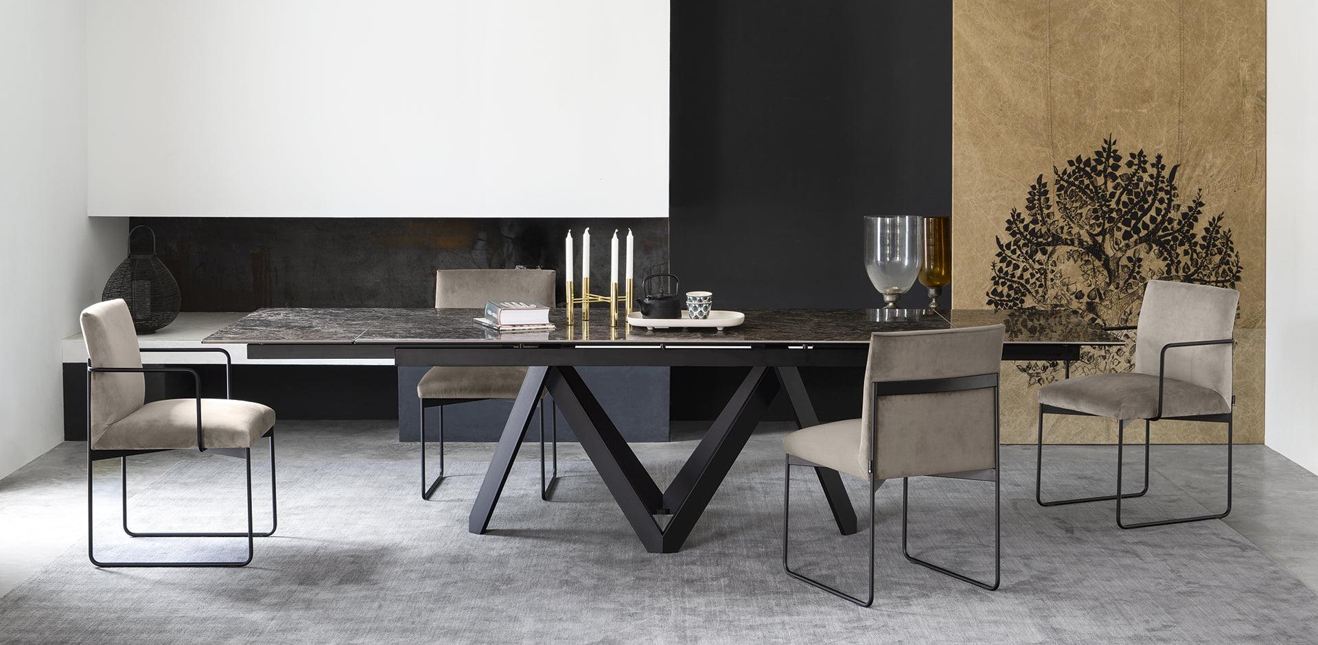 Stół prostokątny rozkładany CARTESIO piaskowy marmur Calligaris Eye on Design