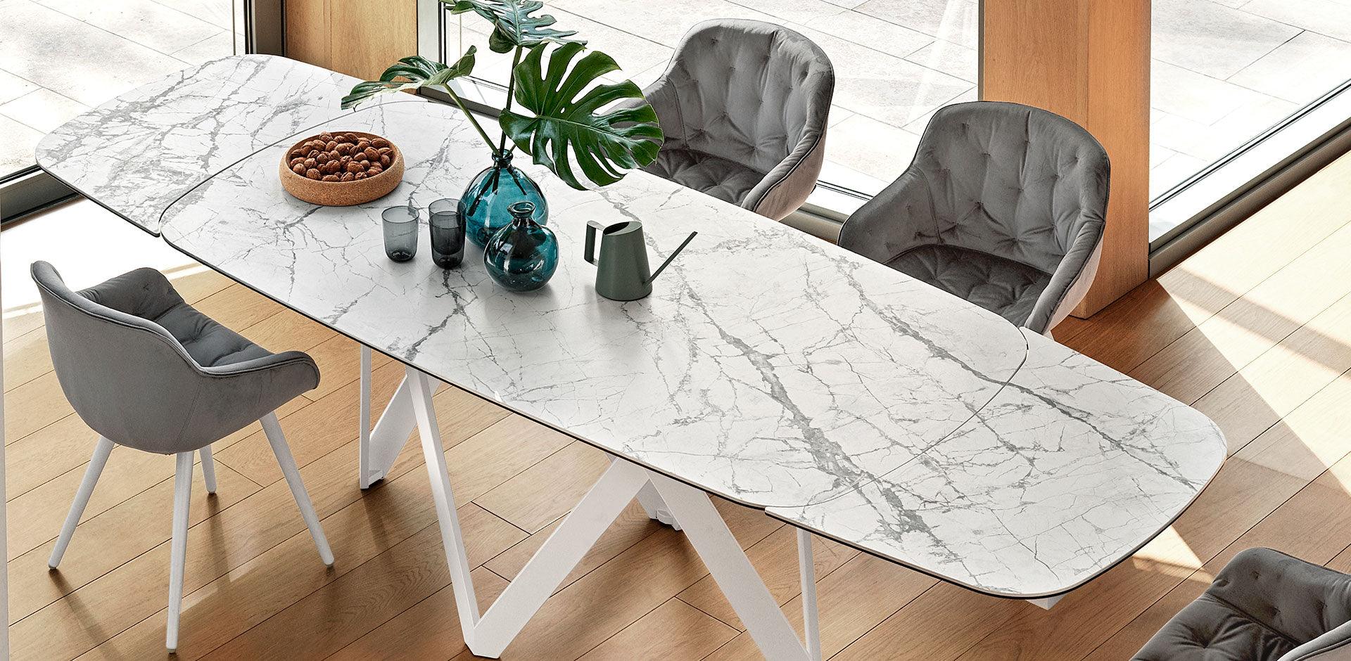 Stół rozkładany CARTESIO kremowy marmur Calligaris Eye on Design