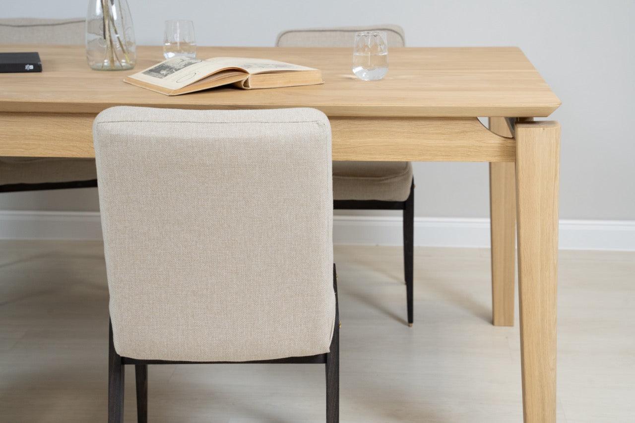 Stół rozkładany CHAMFER lite drewno Selfia Eye on Design