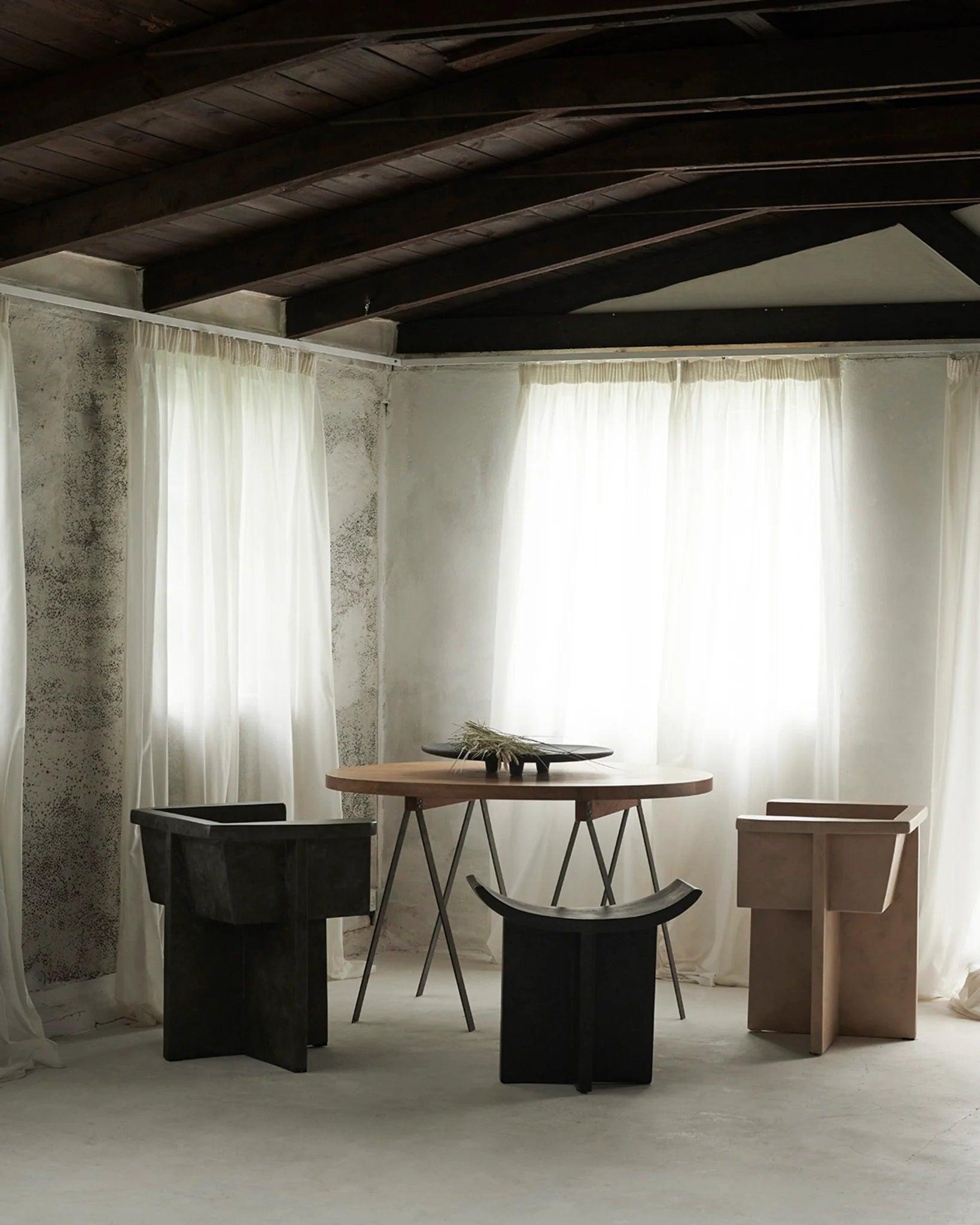 Stołek BRUTUS ciemnobrązowy 101 Copenhagen Eye on Design