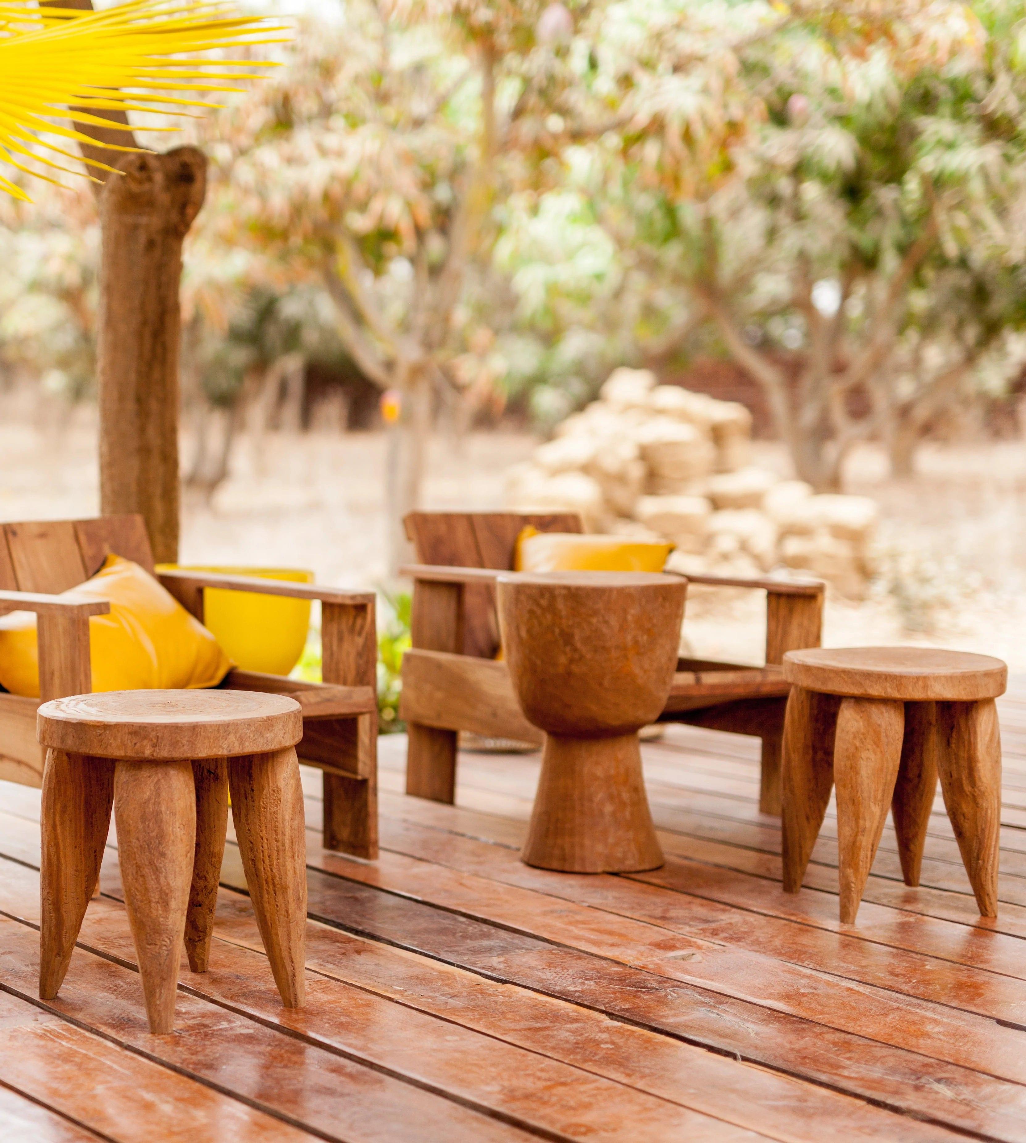 Stołek SENOFO drewniany Pols Potten Eye on Design