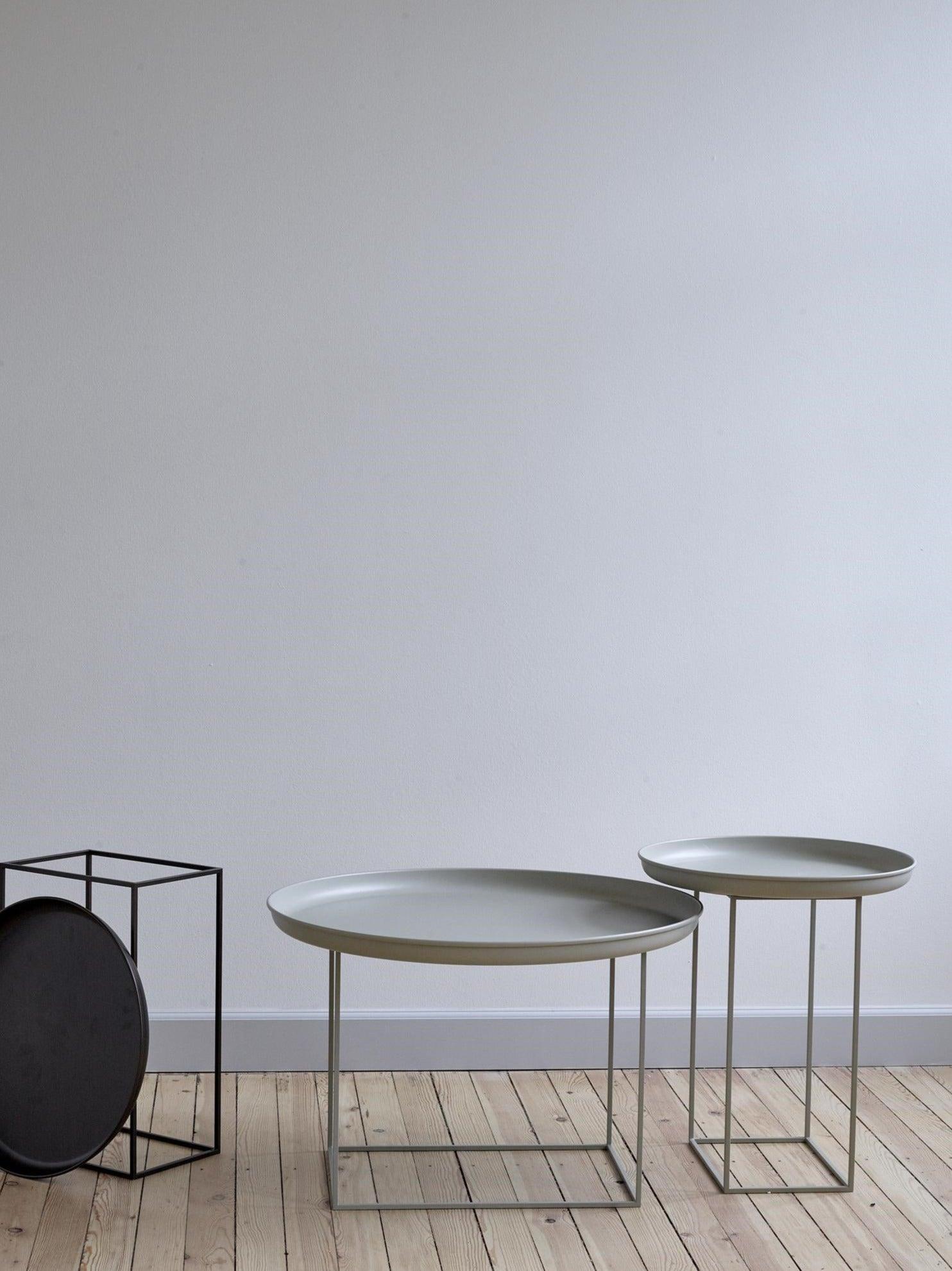 Stolik kawowy DUKE ciemnobeżowy NORR11 Eye on Design