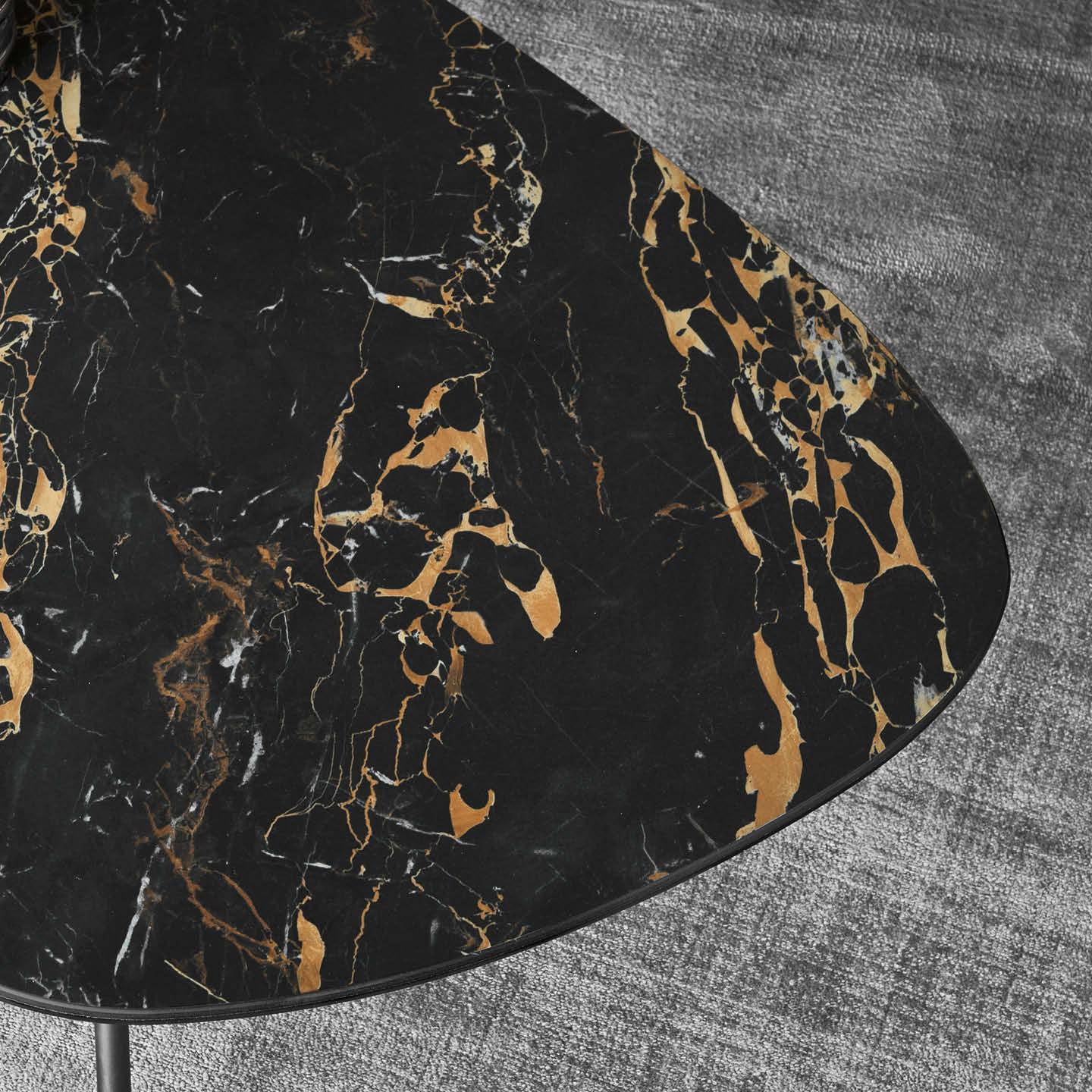 Stolik kawowy MUSHROOM orzechowa podstawa Calligaris Eye on Design