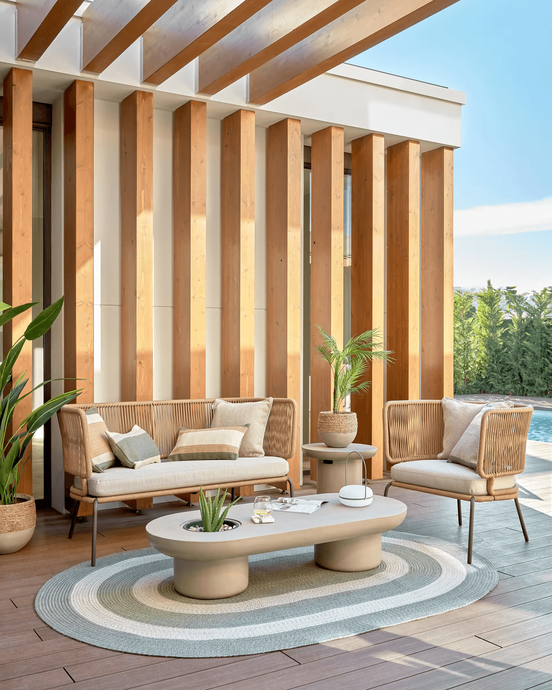 Stolik kawowy z cementu TAIMI szary La Forma Eye on Design