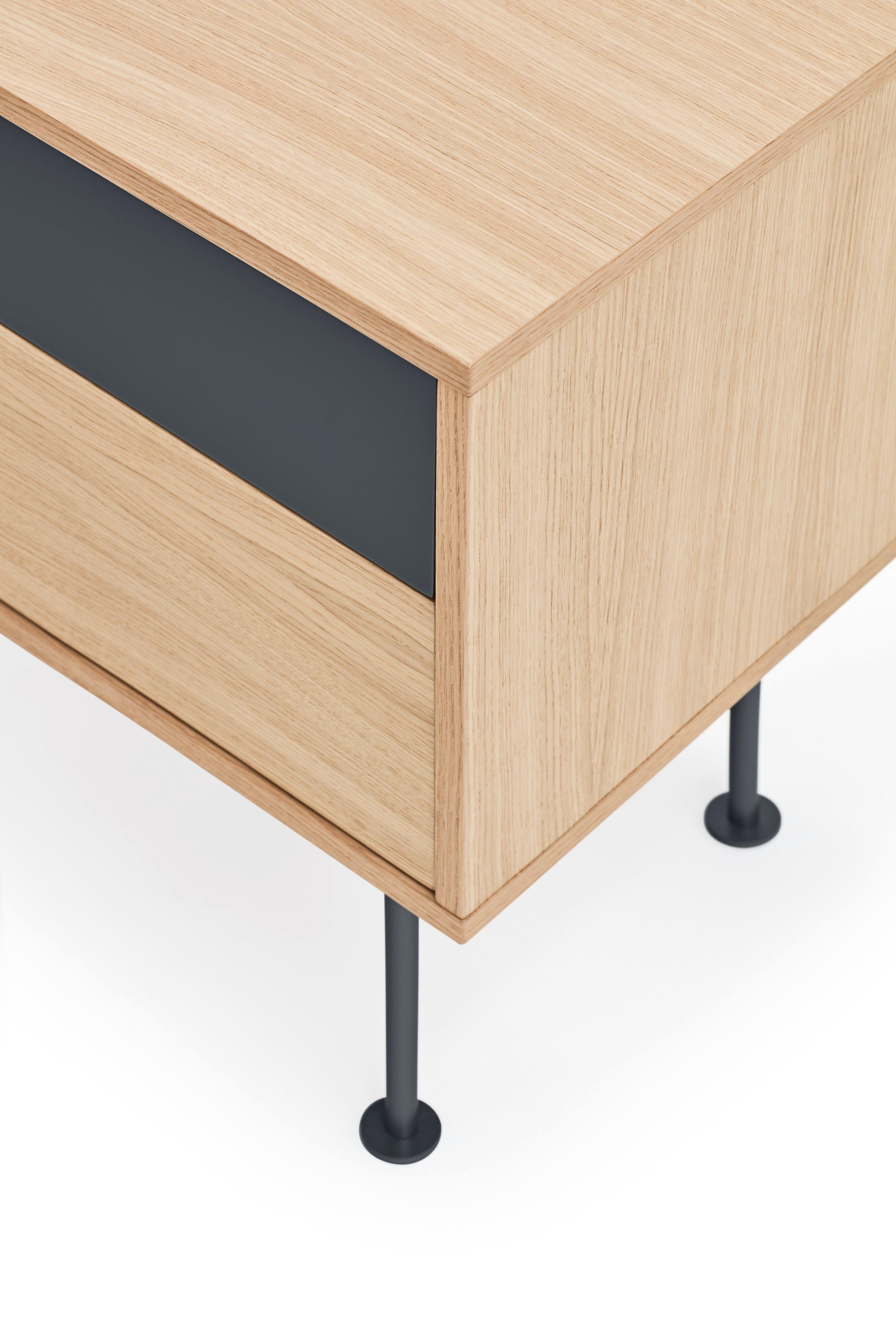 Stolik nocny YOKO szary Teulat Eye on Design