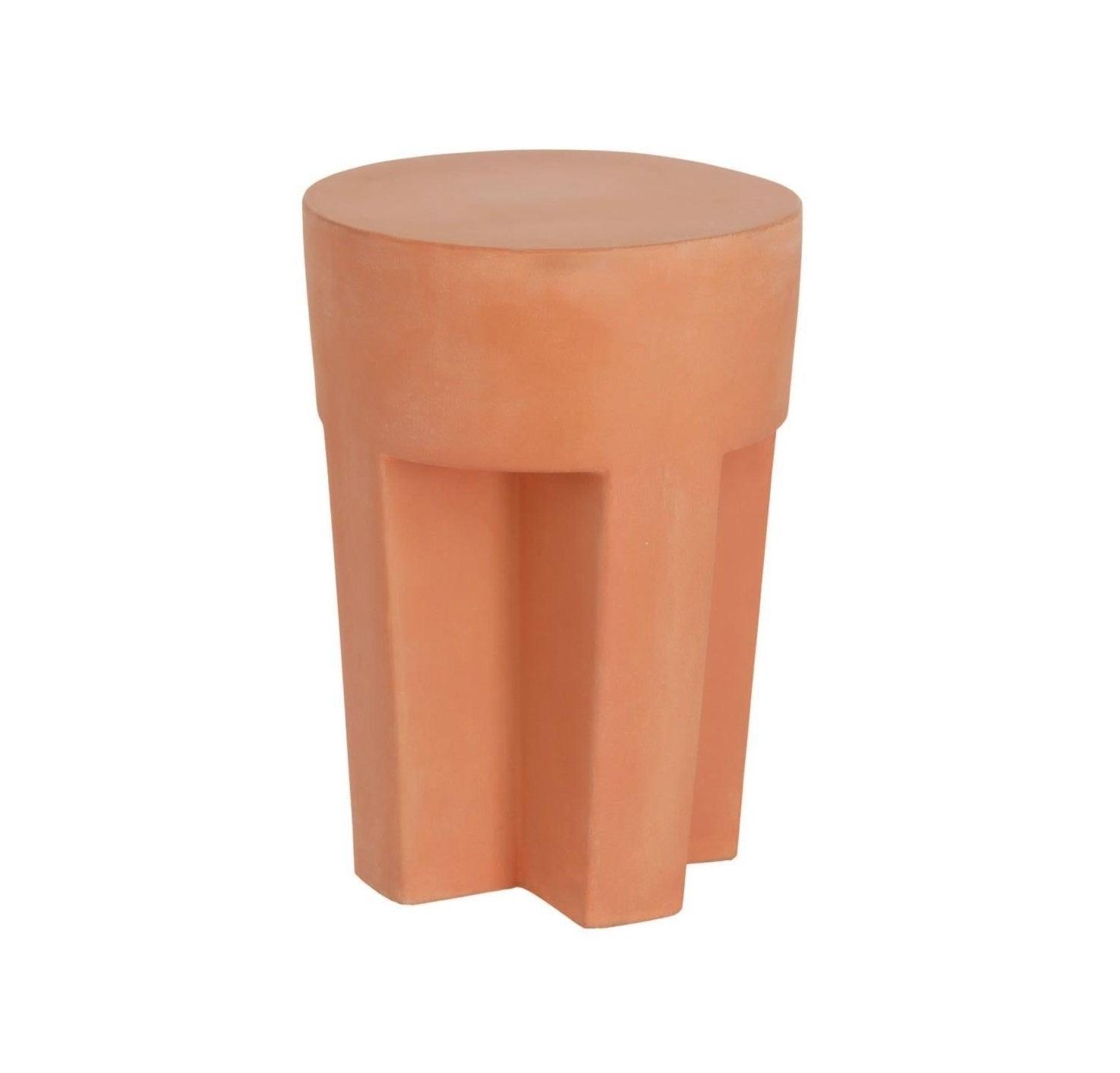 Stolik pomocniczy ogrodowy VILENA terakota La Forma Eye on Design