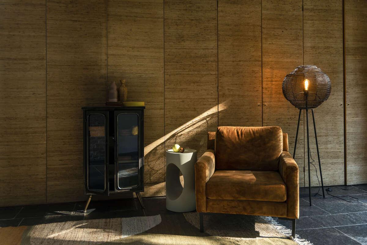 Stolik SAI piaskowy Dutchbone Eye on Design