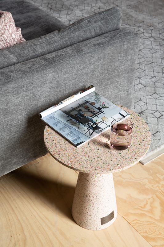 Stolik VICTORIA różowy Zuiver Eye on Design